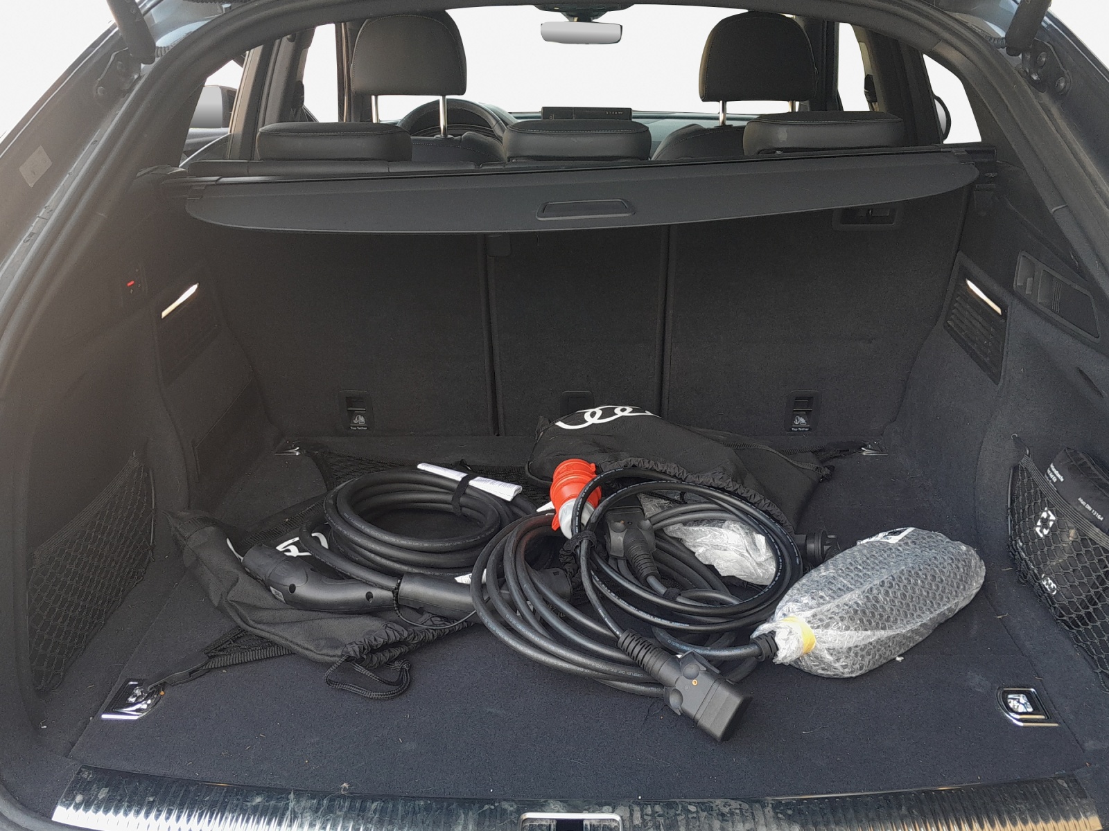 AUDI Q5 Sportback 50 TFSI e PHEV S line quattro S-tronic-image-8