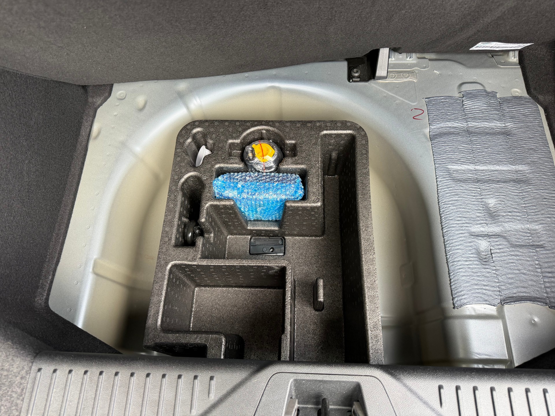 FORD Fiesta 1.0 EcoB 100 Cool & Connect-image-5