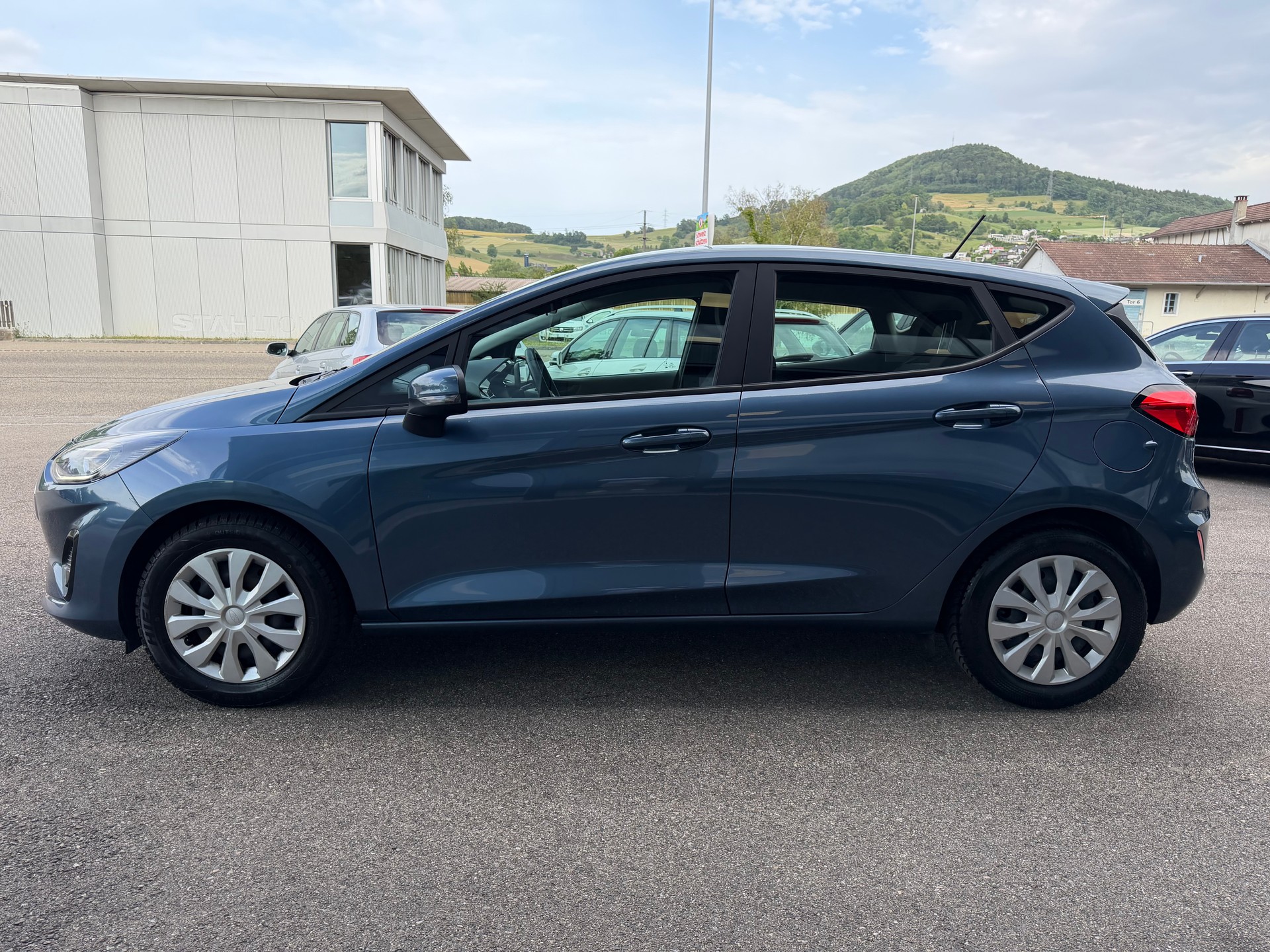 FORD Fiesta 1.0 EcoB 100 Cool & Connect-image-7