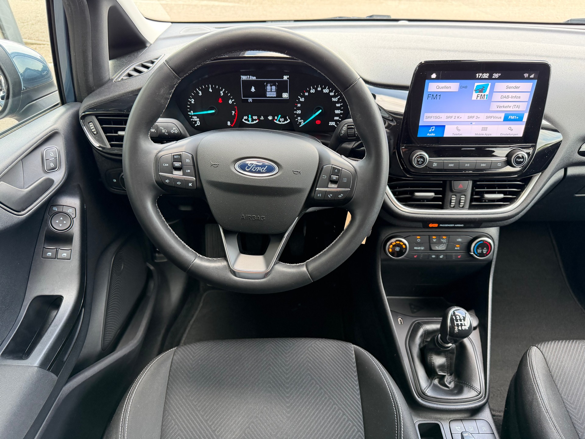 FORD Fiesta 1.0 EcoB 100 Cool & Connect-image-12