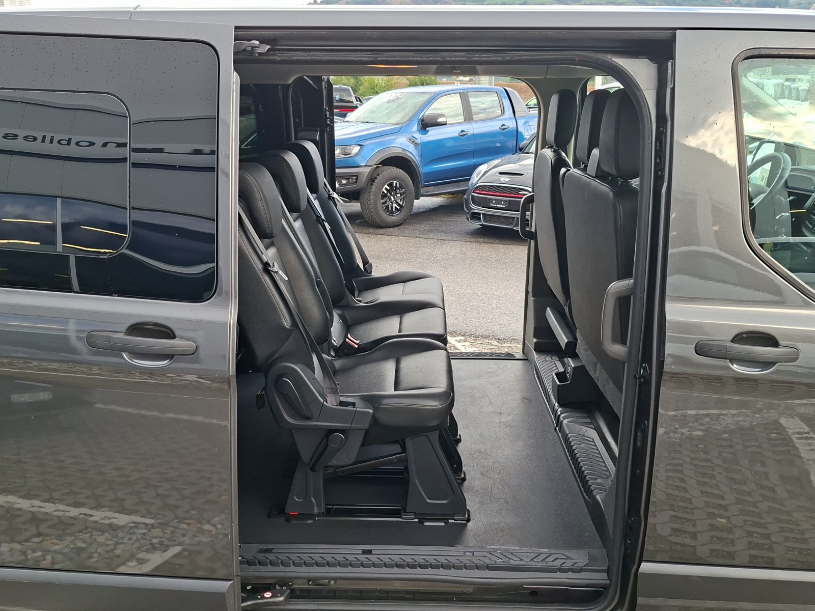 FORD Transit Custom 320 L1H1 Trend Combi-image-8