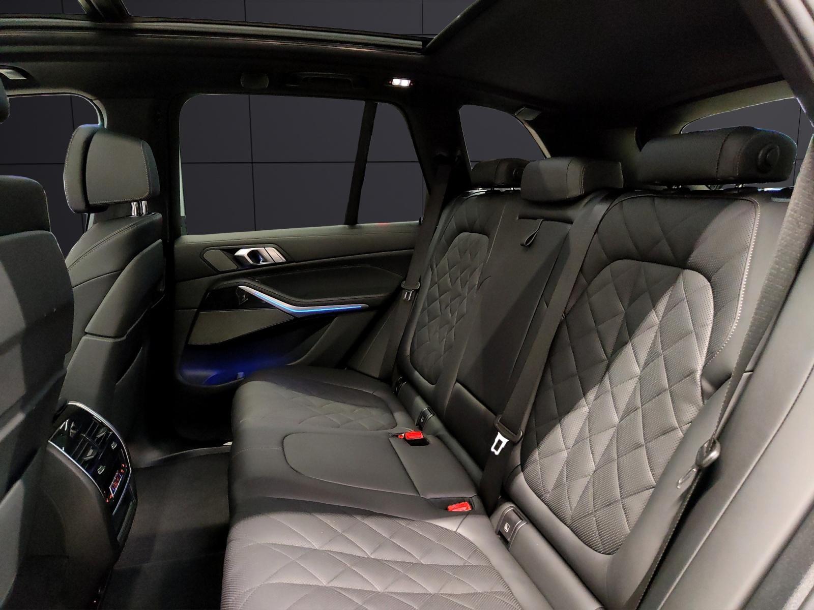 BMW X5 30d xDrive SAG-image-17