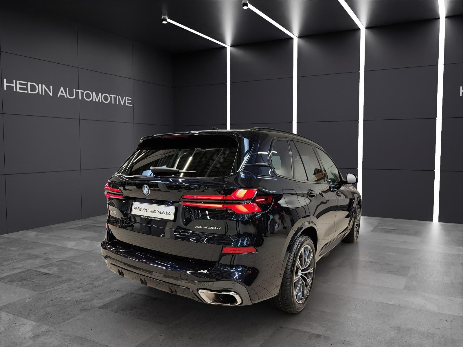 BMW X5 30d xDrive SAG-image-5