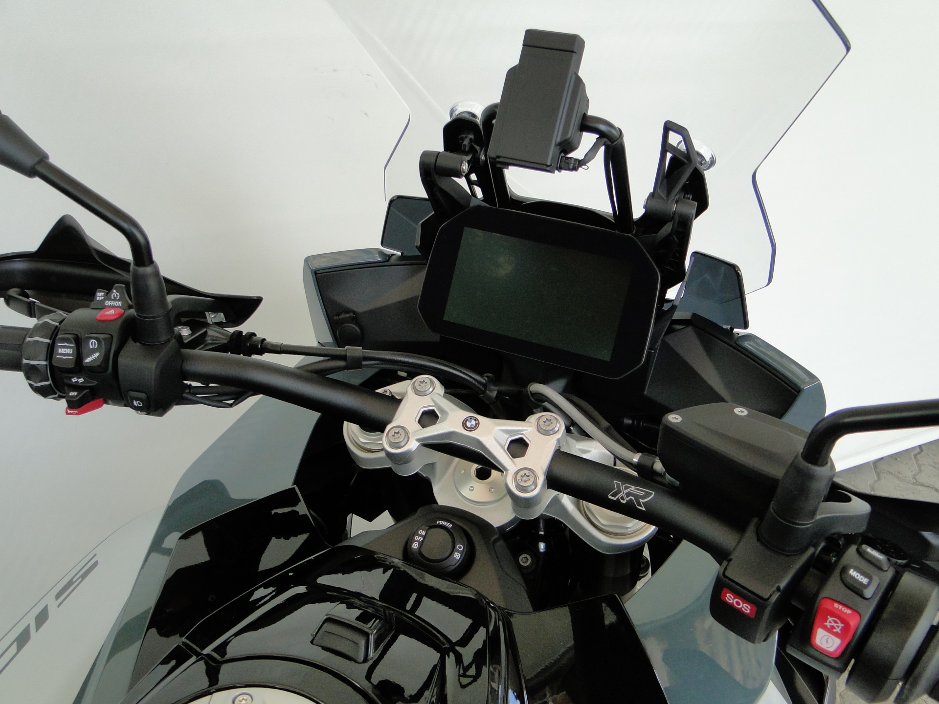 BMW S 1000 XR TIEFERLEGUNG-image-4