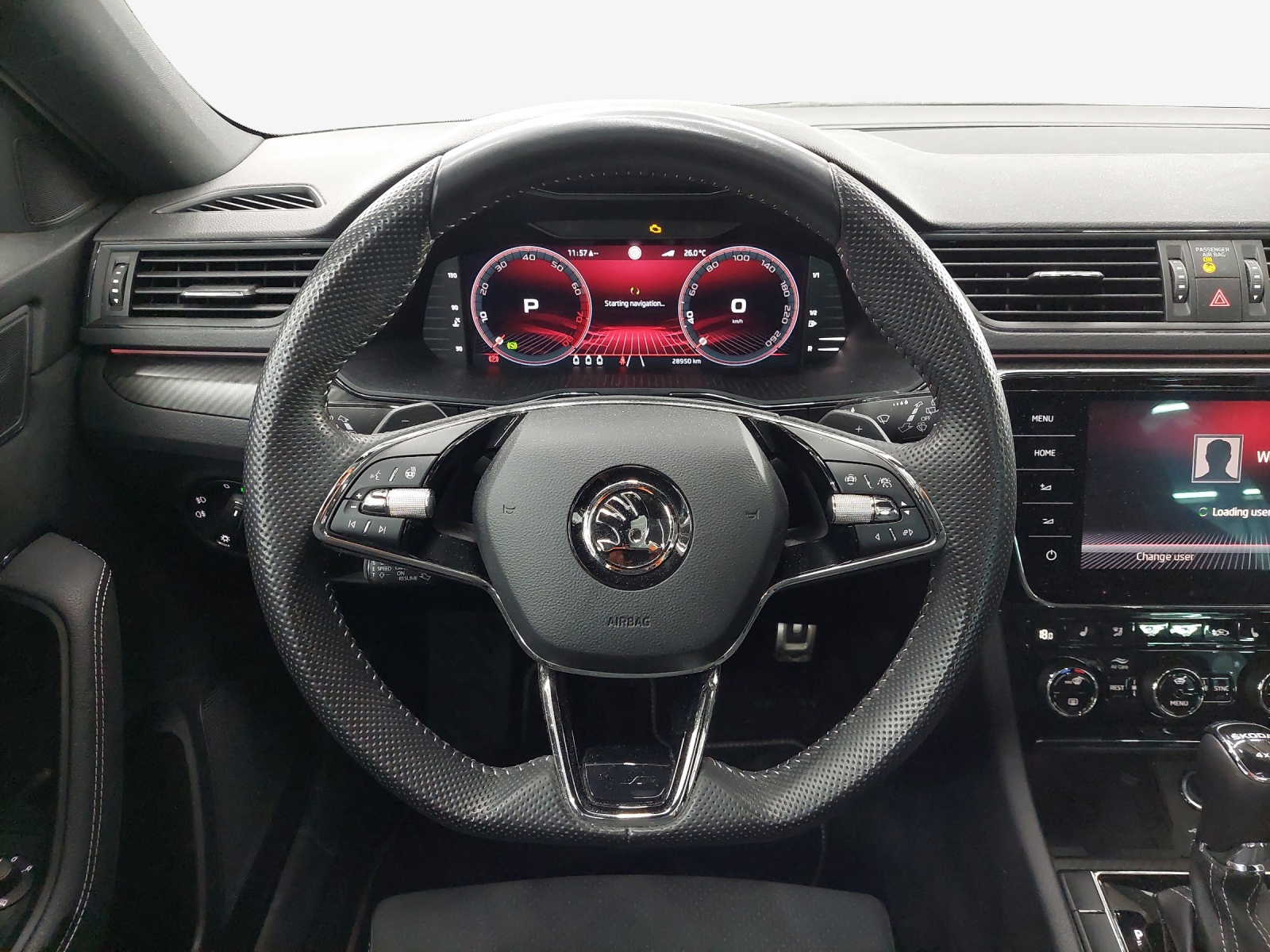 SKODA Superb Combi 2.0 TSI SportLine Light 4x4 DSG-image-9