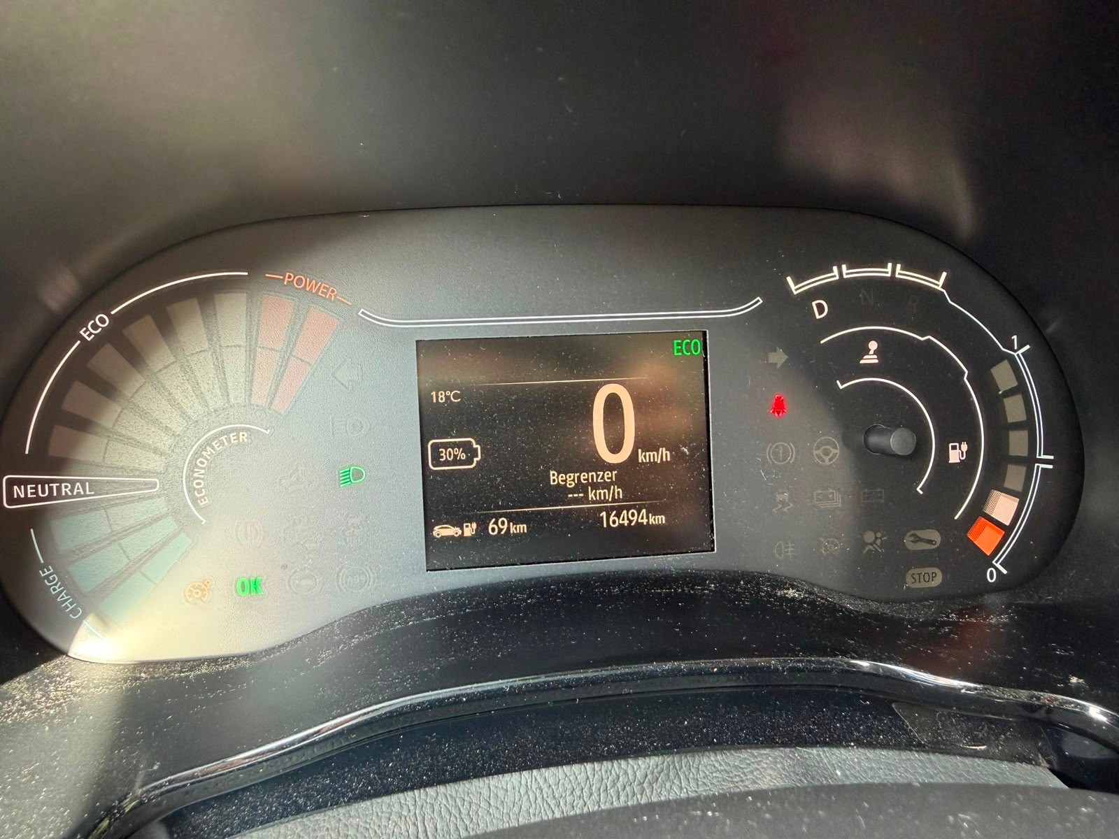 DACIA Spring 27 kWh Expression-image-11