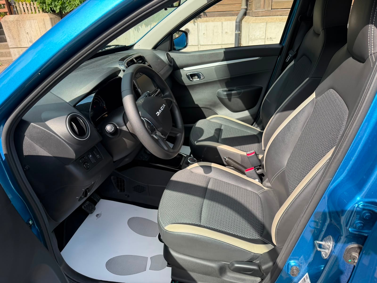 DACIA Spring 27 kWh Expression-image-6