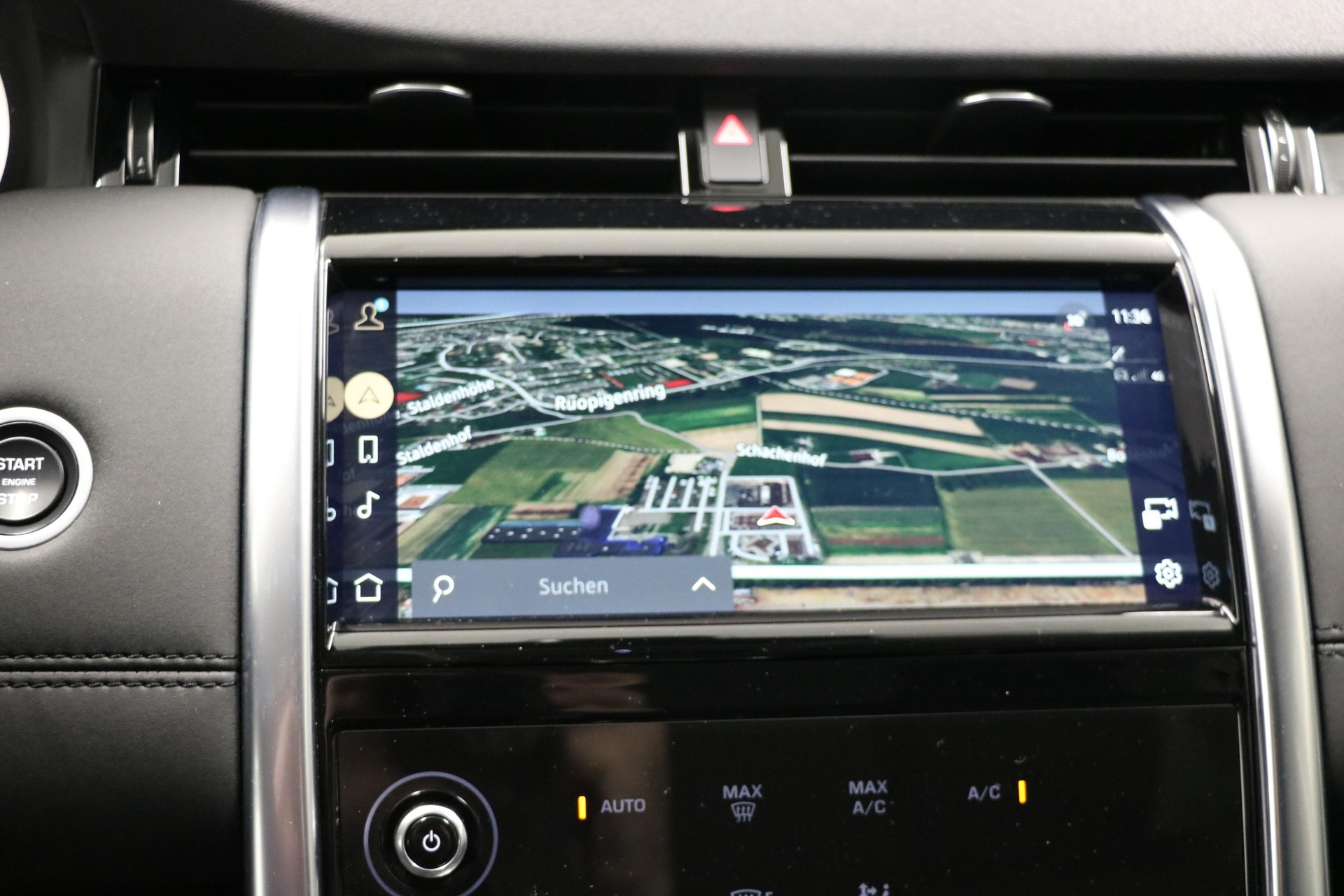 LAND ROVER Discovery Sport 2.0 SD4 200 SE-image-15