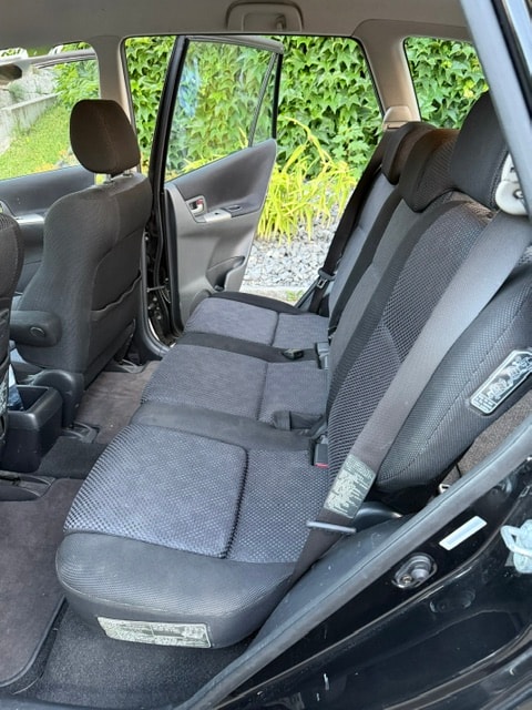 TOYOTA 1.8 VVT-i Linea Sol Family-image-2