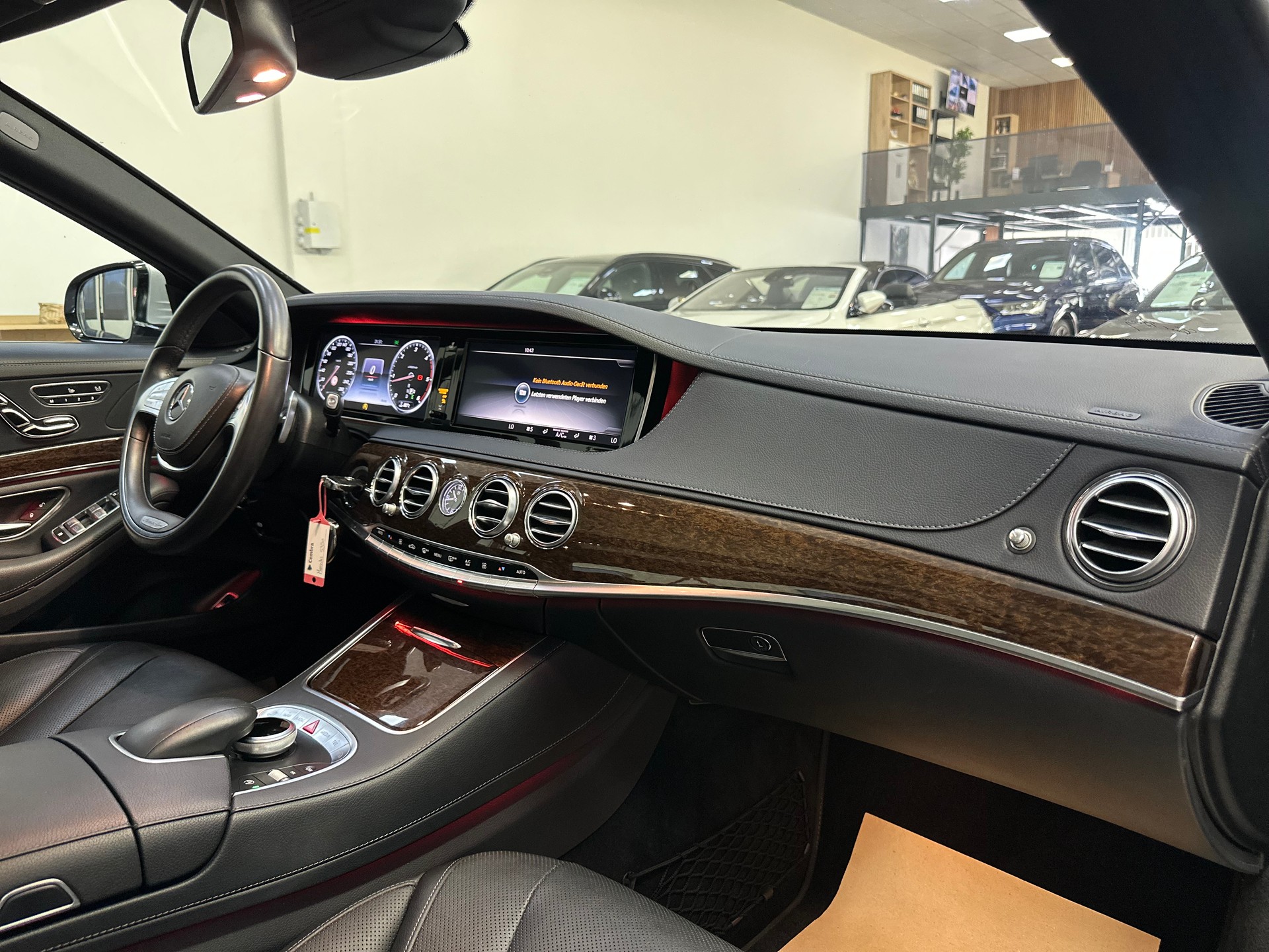 MERCEDES-BENZ S 350 BlueTEC 4Matic 7G-Tronic-image-11