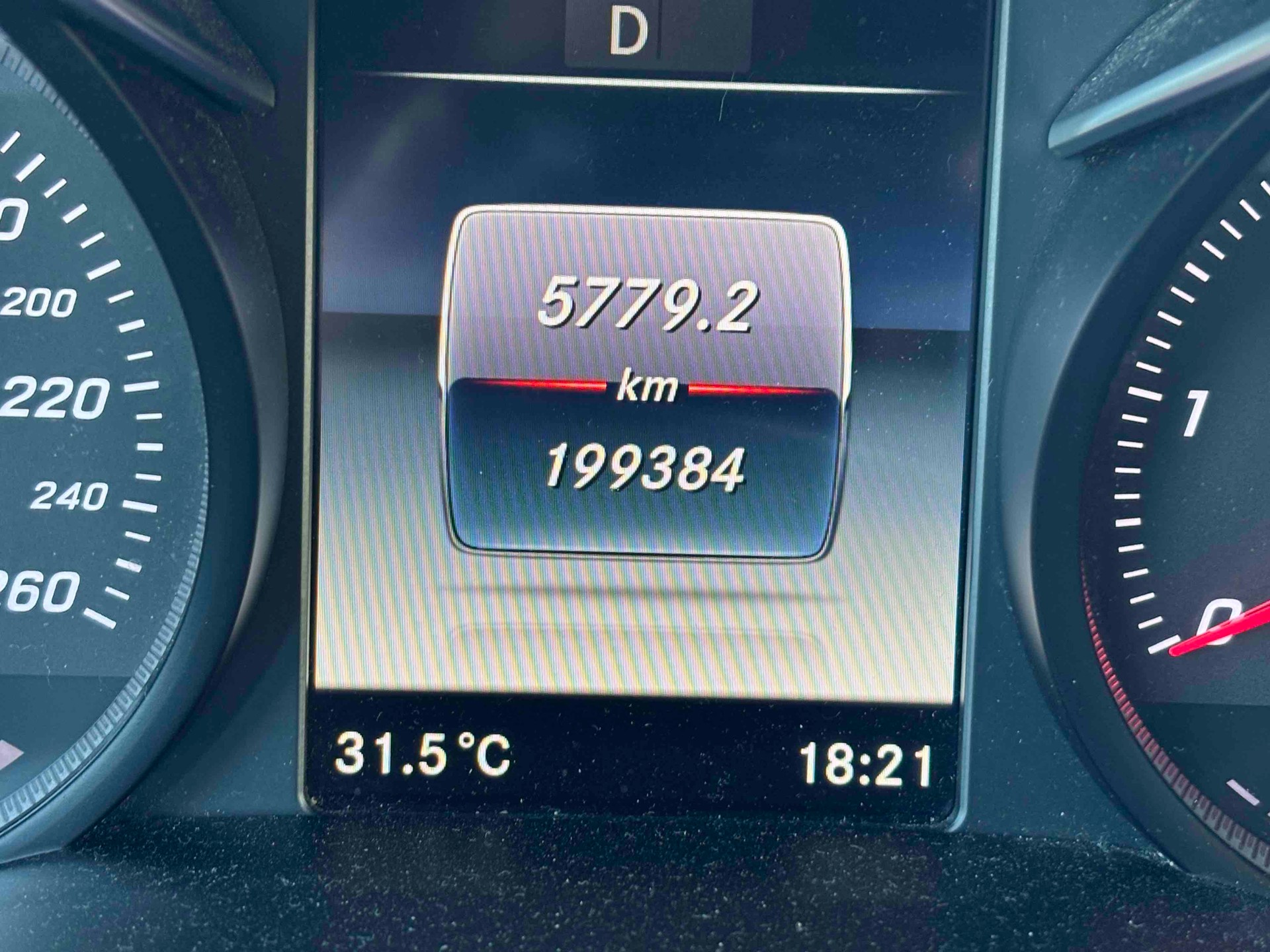 MERCEDES-BENZ GLC 250 d 4m-image-3