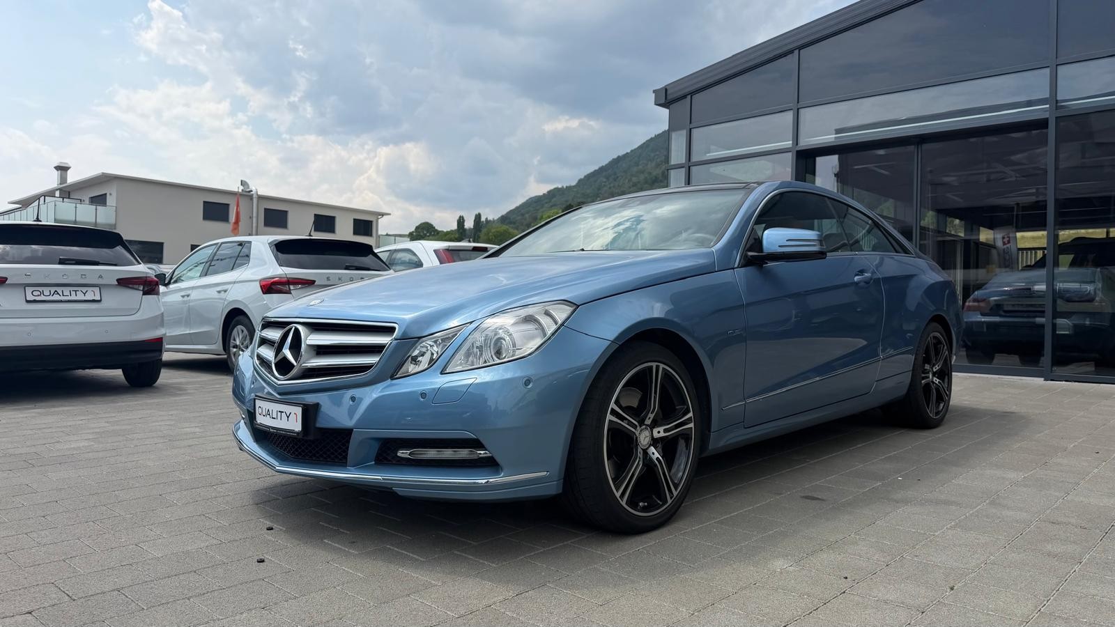 MERCEDES-BENZ E 250 CDI BlueEfficiency-image-4