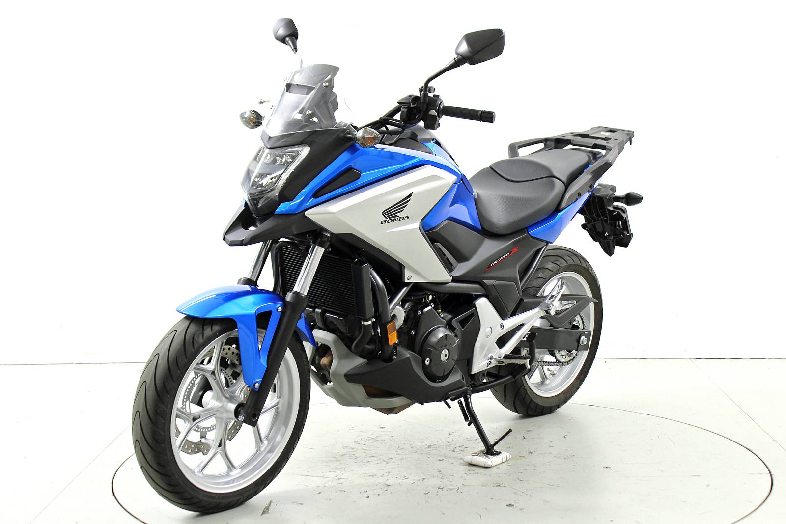 HONDA NC 750 XD ABS-showroom-element-2