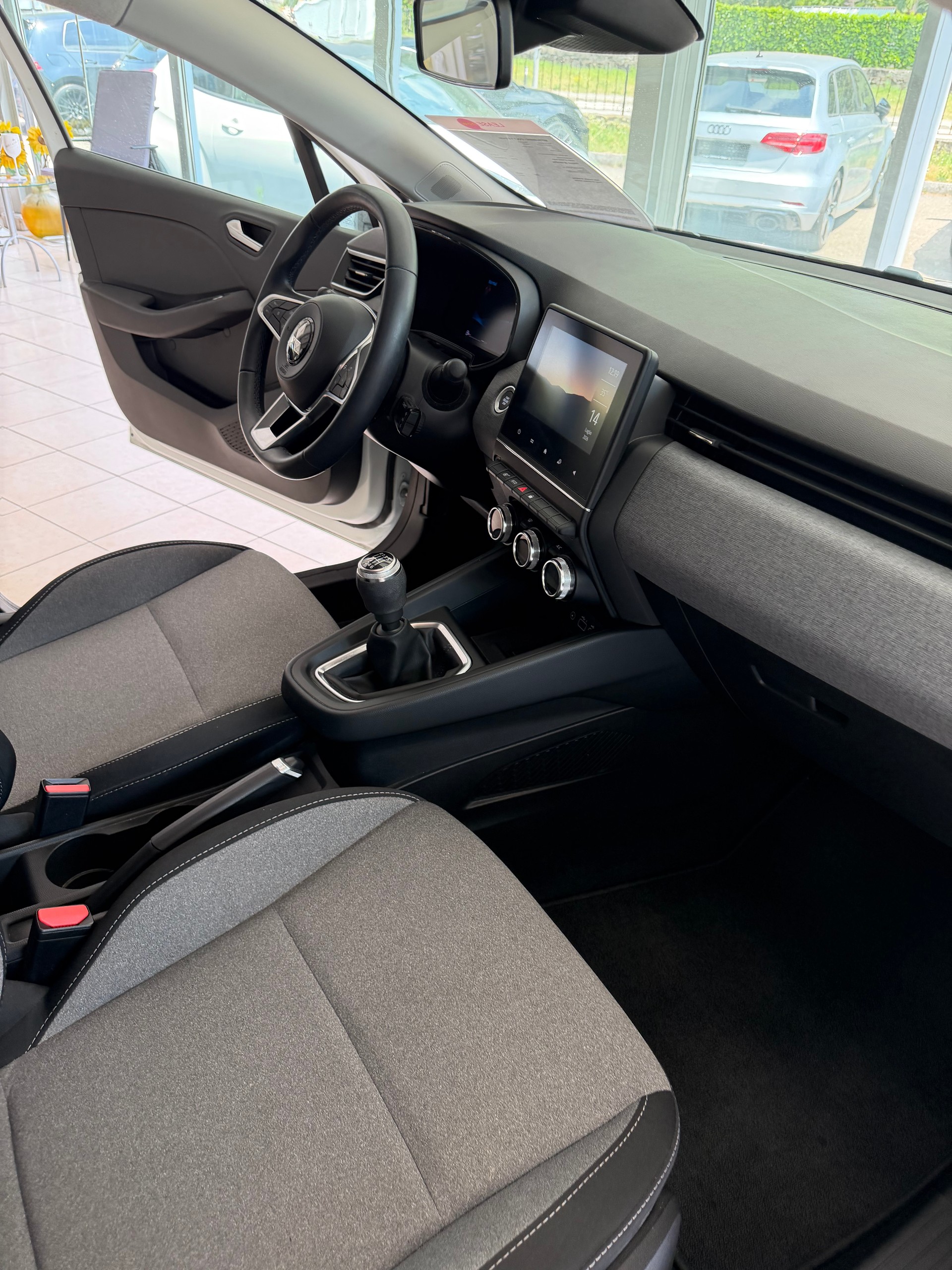 MITSUBISHI COLT 1.0 Invite-image-10