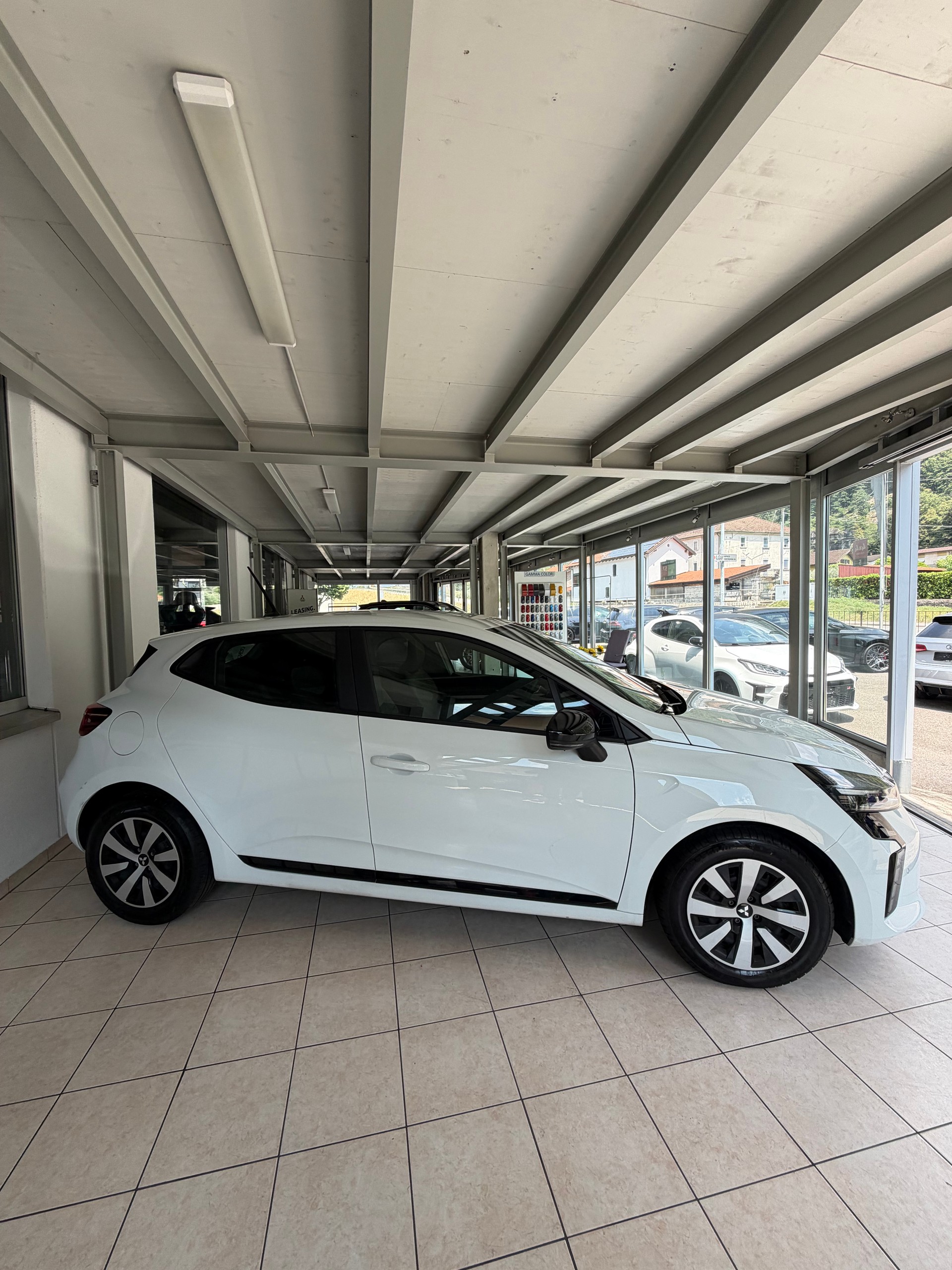 MITSUBISHI COLT 1.0 Invite-image-5