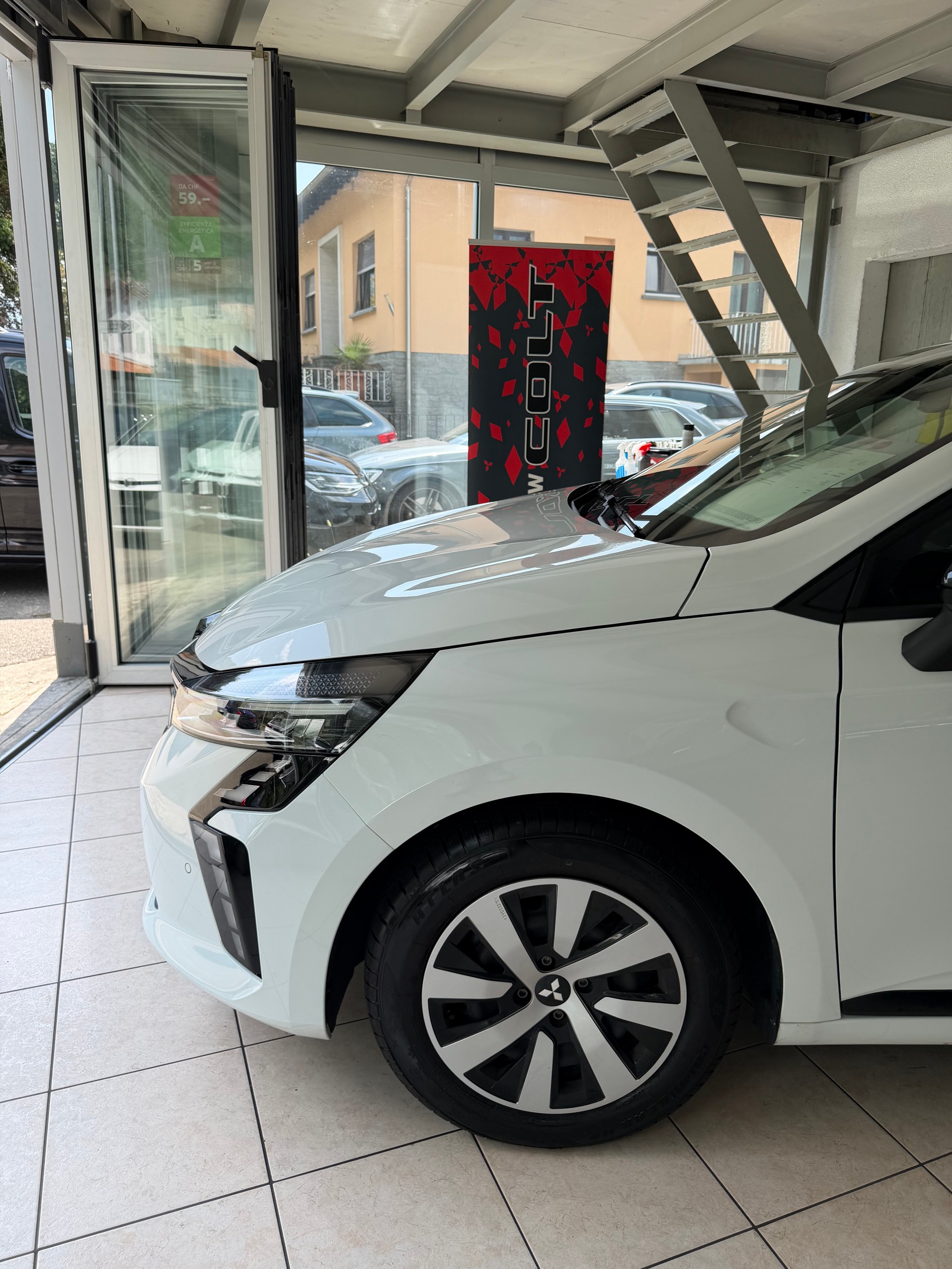 MITSUBISHI COLT 1.0 Invite-image-1