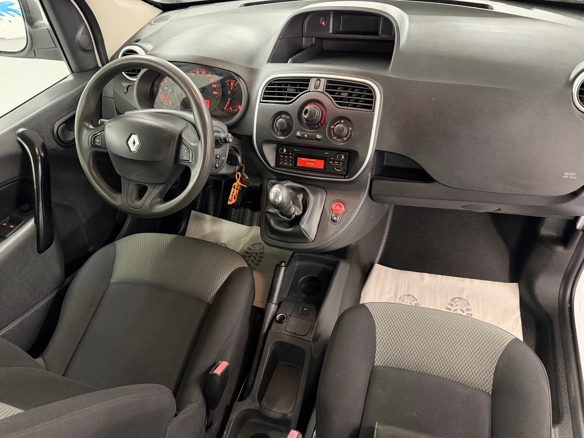 RENAULT Kangoo Maxi dCi 95 ENERGY Business 2 Pl./2 pl.-image-9