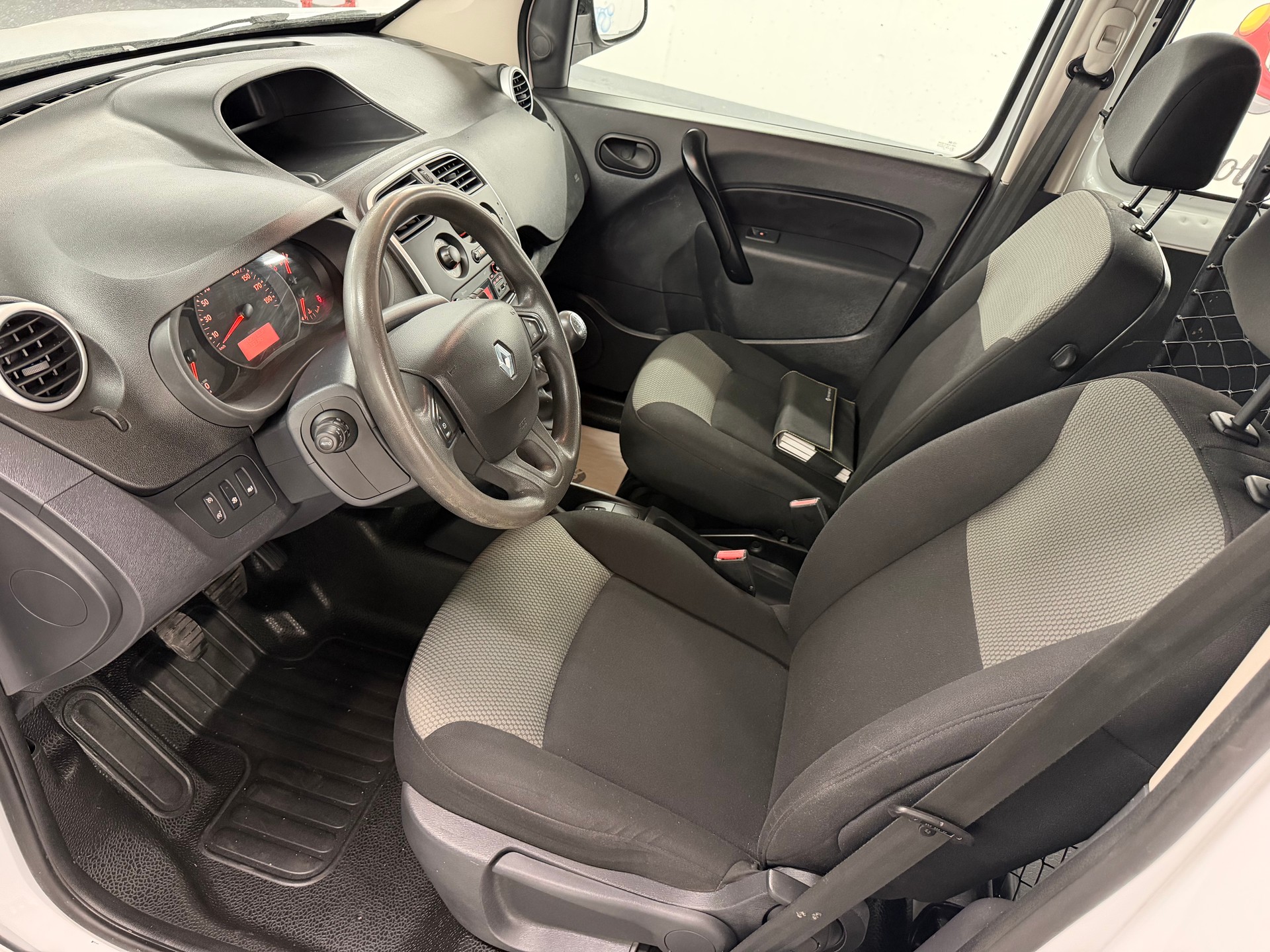 RENAULT Kangoo Maxi dCi 95 ENERGY Business 2 Pl./2 pl.-image-7