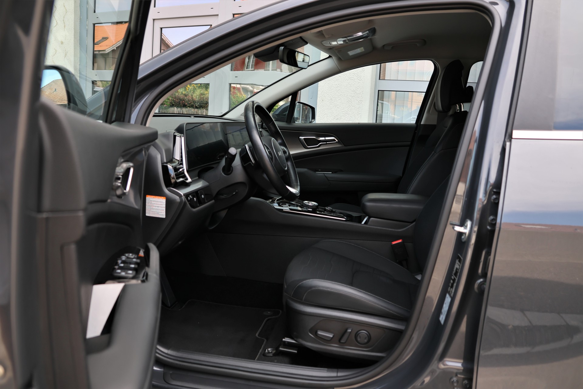 KIA Sportage 1.6T-GDi MHEV Power Edition 4x4 7DCT (CH) *7 Jahre Werksgarantie*-image-6