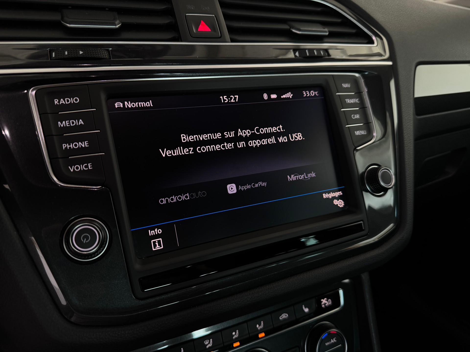 VW Tiguan 1.4TSI Comfortline 4Motion DSG-image-10