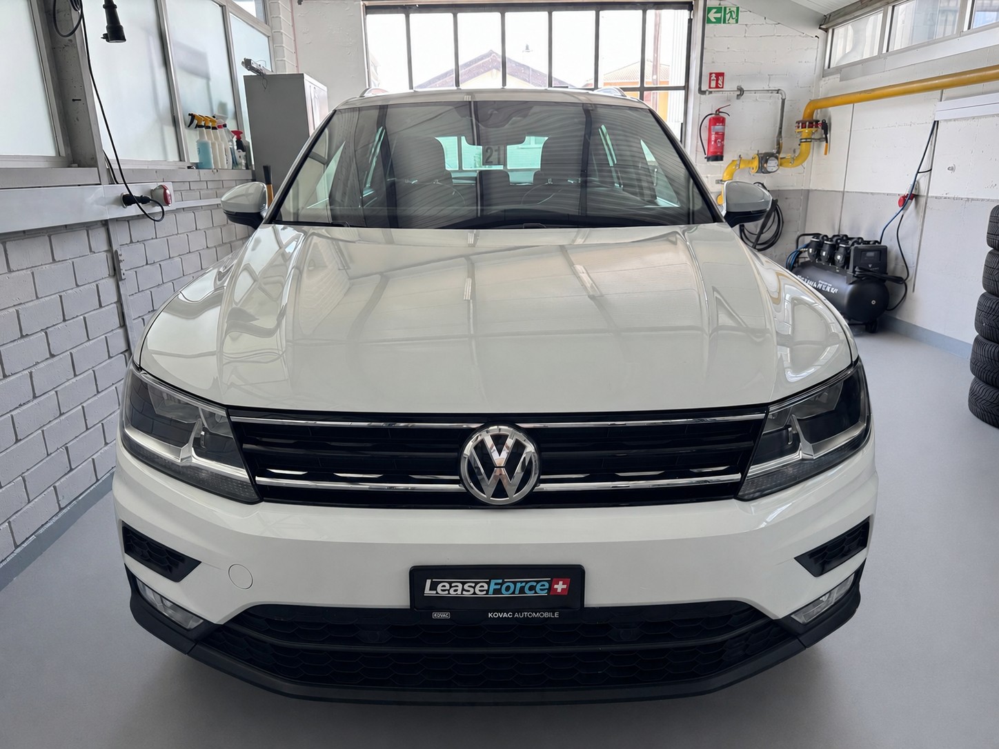 VW Tiguan 1.4TSI Comfortline 4Motion DSG-image-1