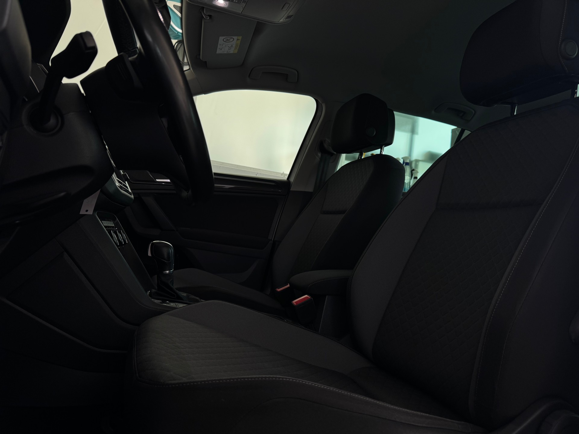VW Tiguan 1.4TSI Comfortline 4Motion DSG-image-5
