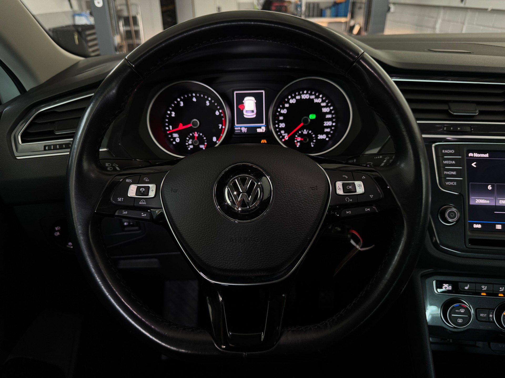 VW Tiguan 1.4TSI Comfortline 4Motion DSG-image-8