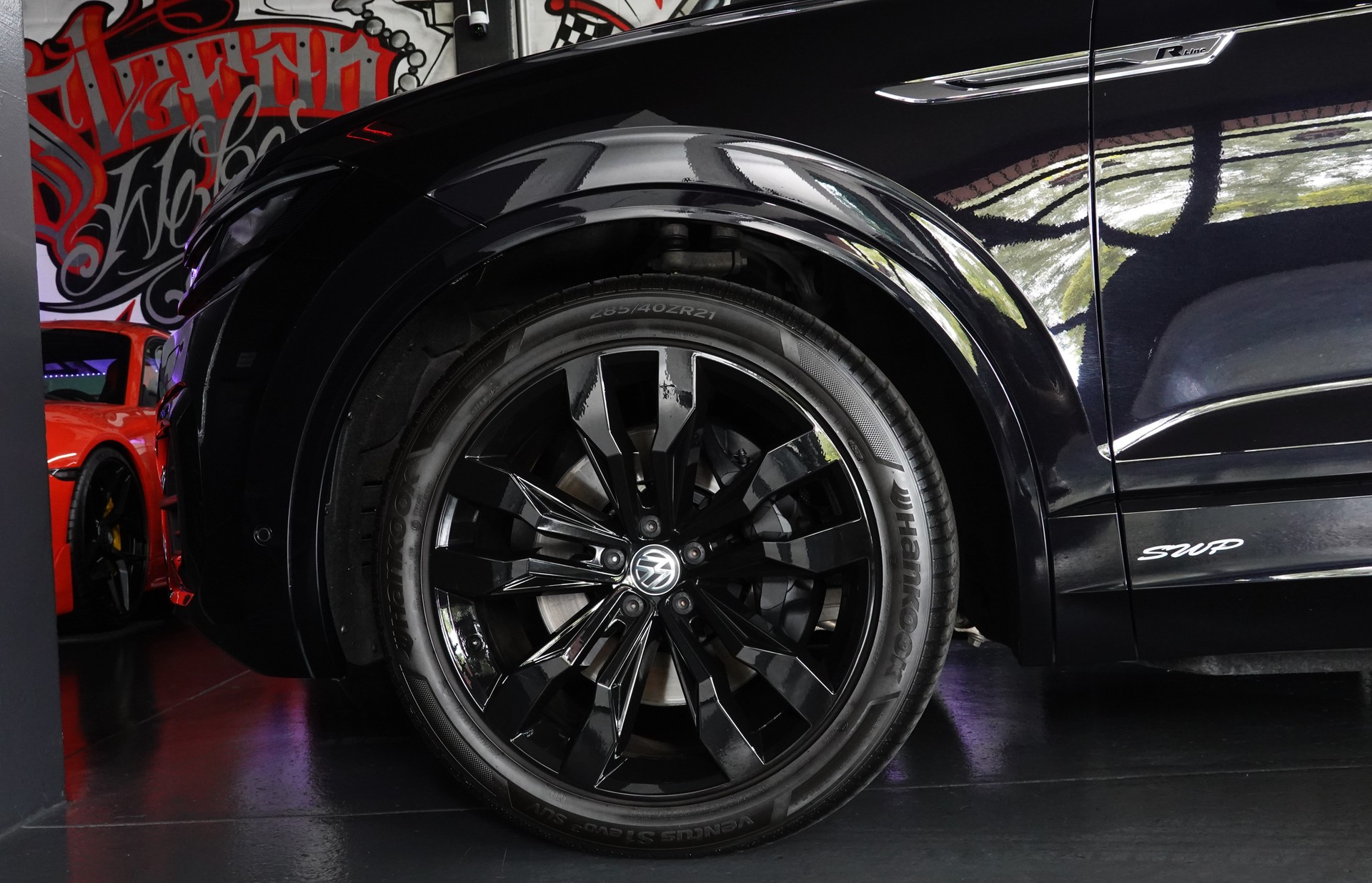 VW TOUAREG 3.0 TSI BLACK R-LINE TIPTRONIC CH-FZ ON TOP-image-8