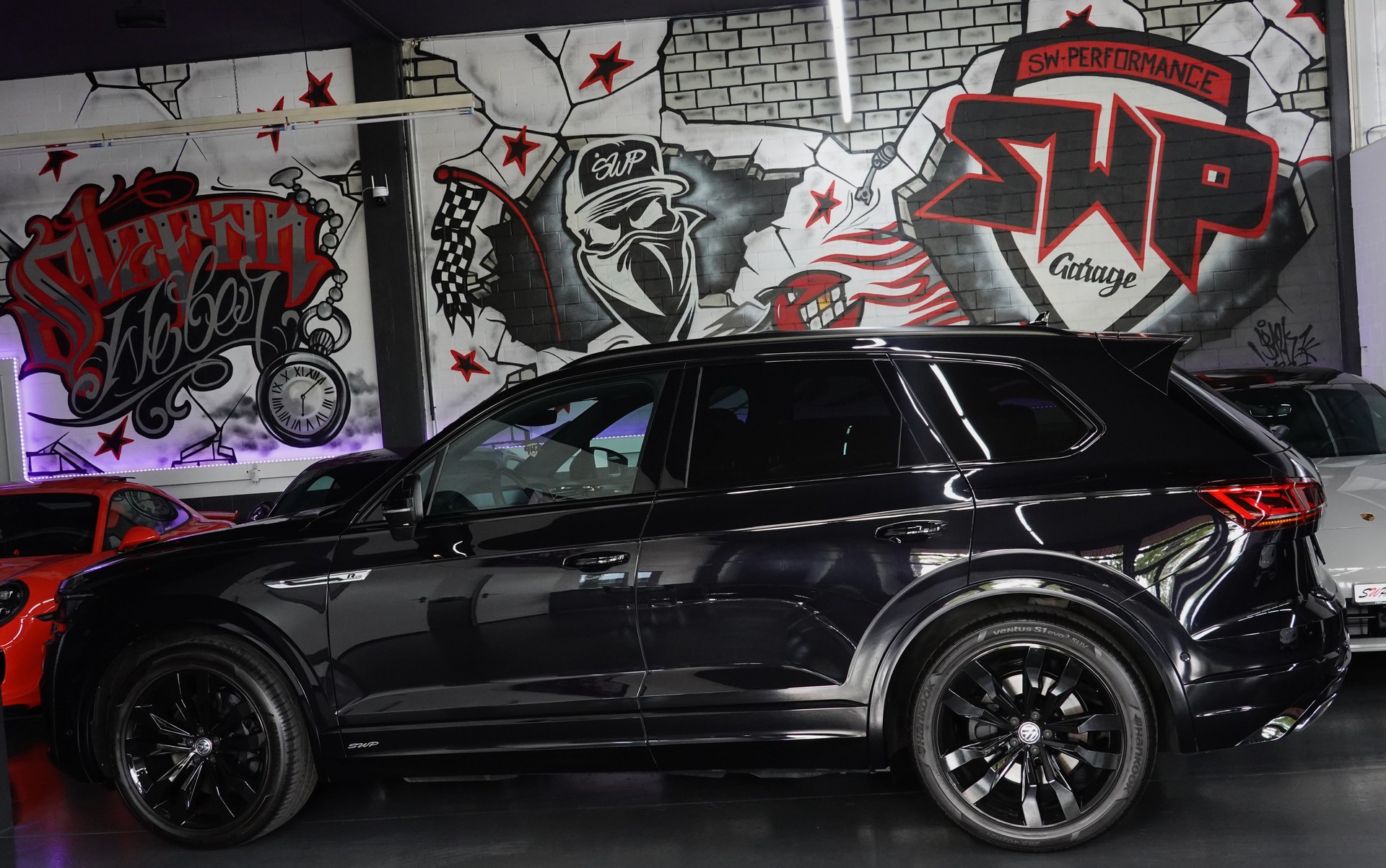 VW TOUAREG 3.0 TSI BLACK R-LINE TIPTRONIC CH-FZ ON TOP-image-9