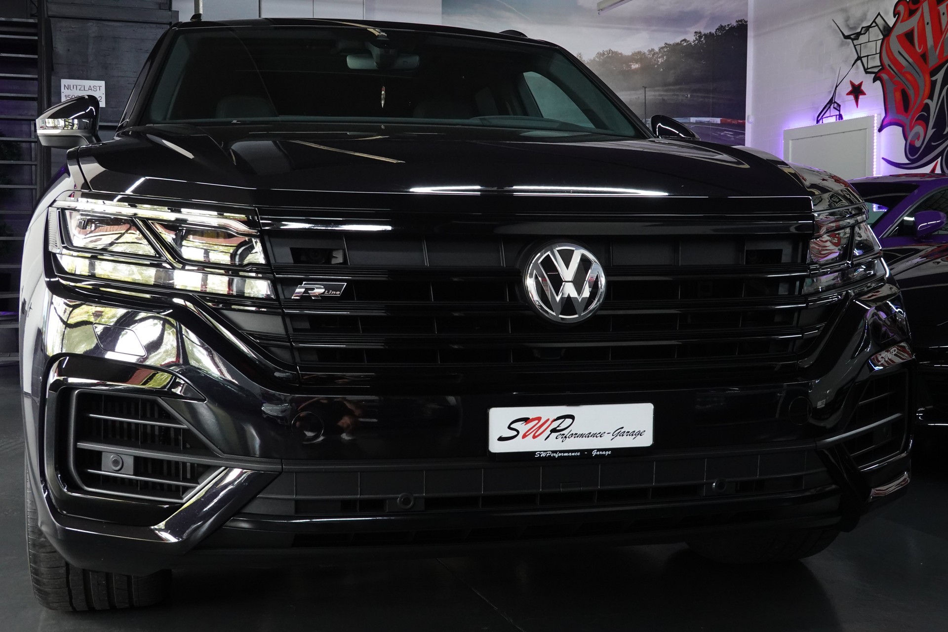 VW TOUAREG 3.0 TSI BLACK R-LINE TIPTRONIC CH-FZ ON TOP-image-18
