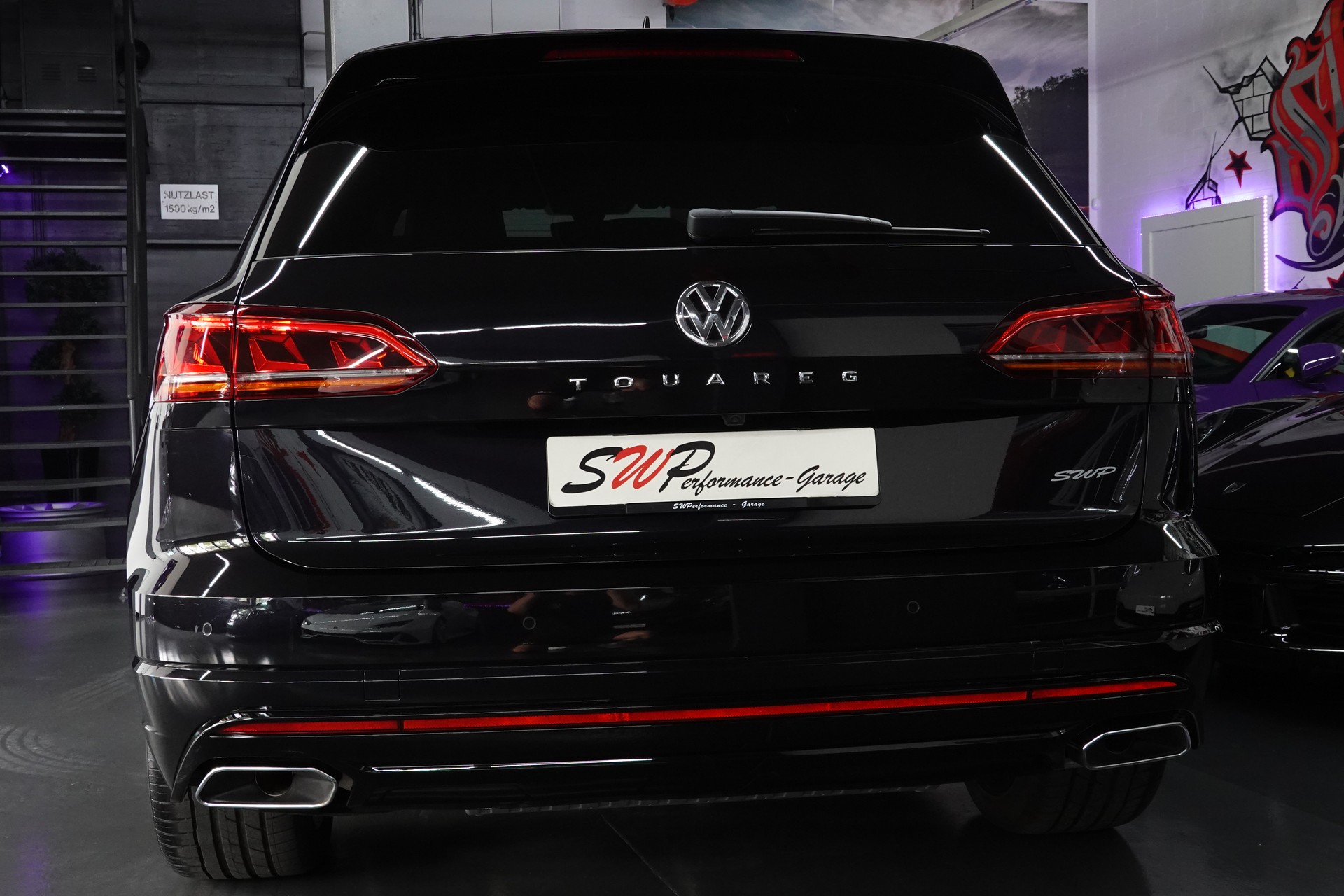 VW TOUAREG 3.0 TSI BLACK R-LINE TIPTRONIC CH-FZ ON TOP-image-12