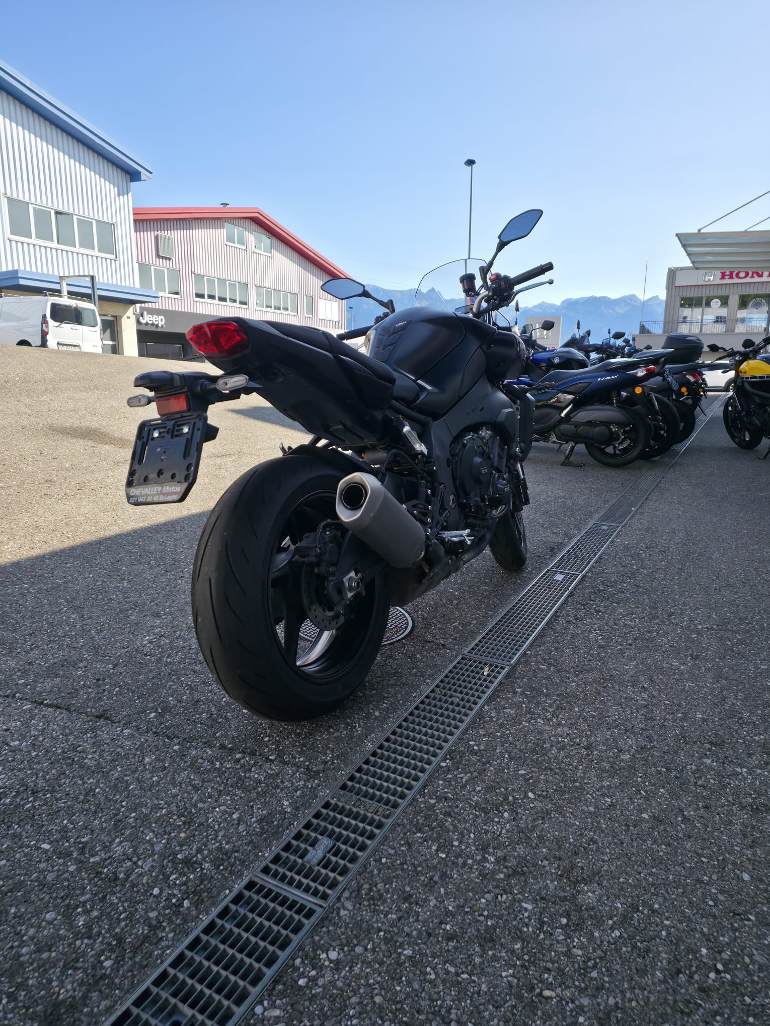 YAMAHA MT-10 ABS / DEPOT-VENTE-image-3