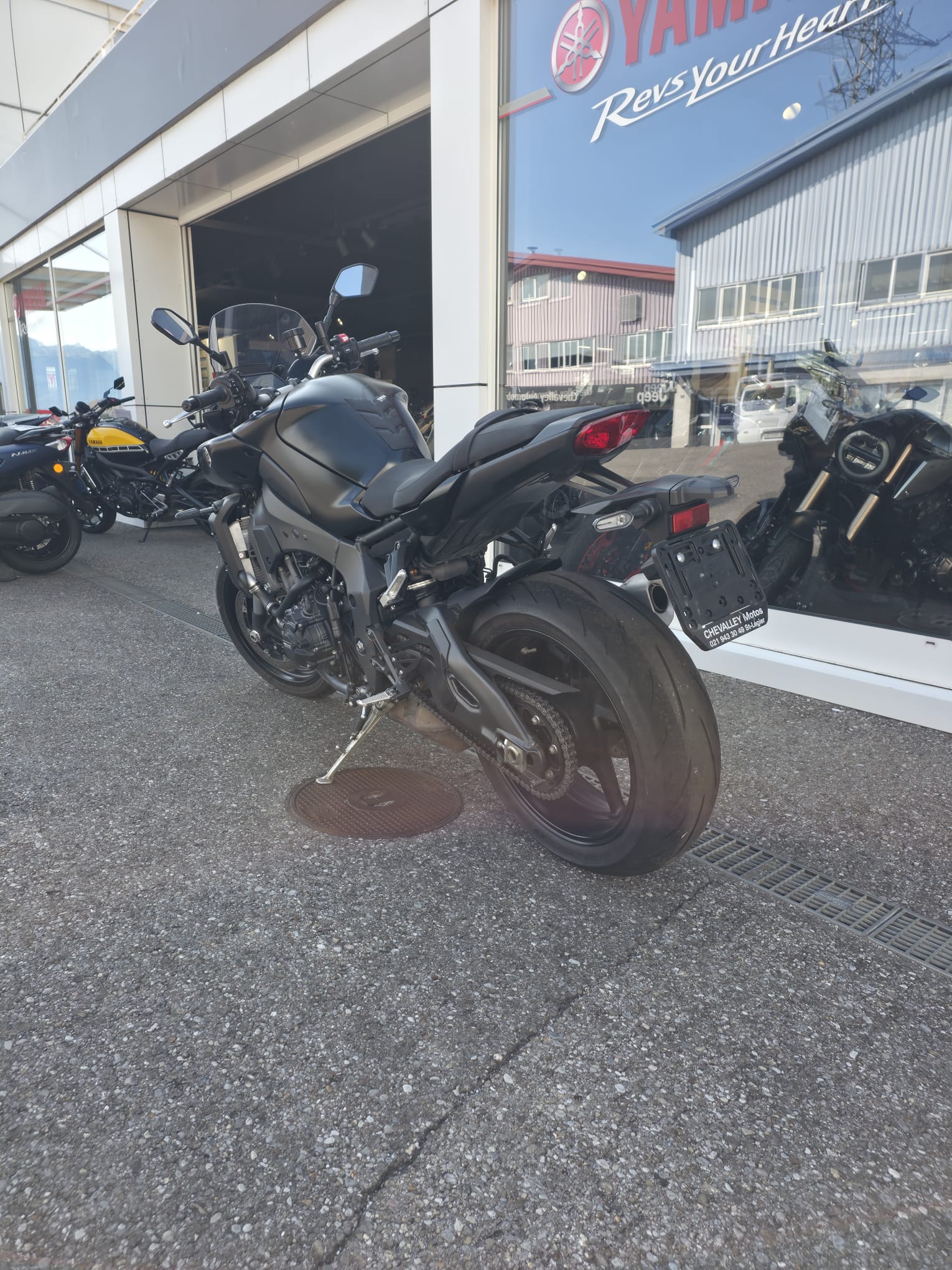 YAMAHA MT-10 ABS / DEPOT-VENTE-image-2