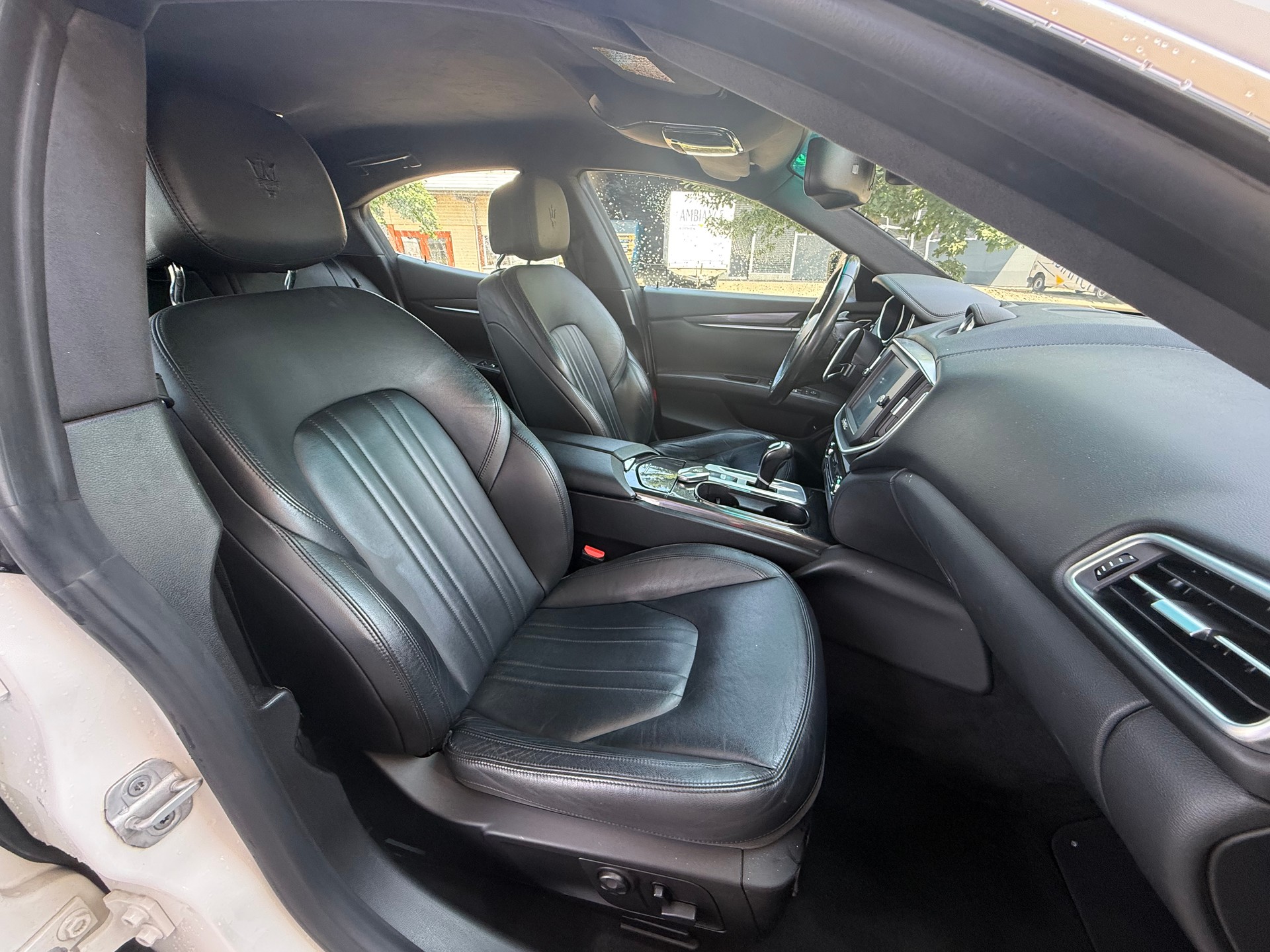 MASERATI Ghibli 3.0 V6 Automatica *TOP ZUSTAND*-image-10