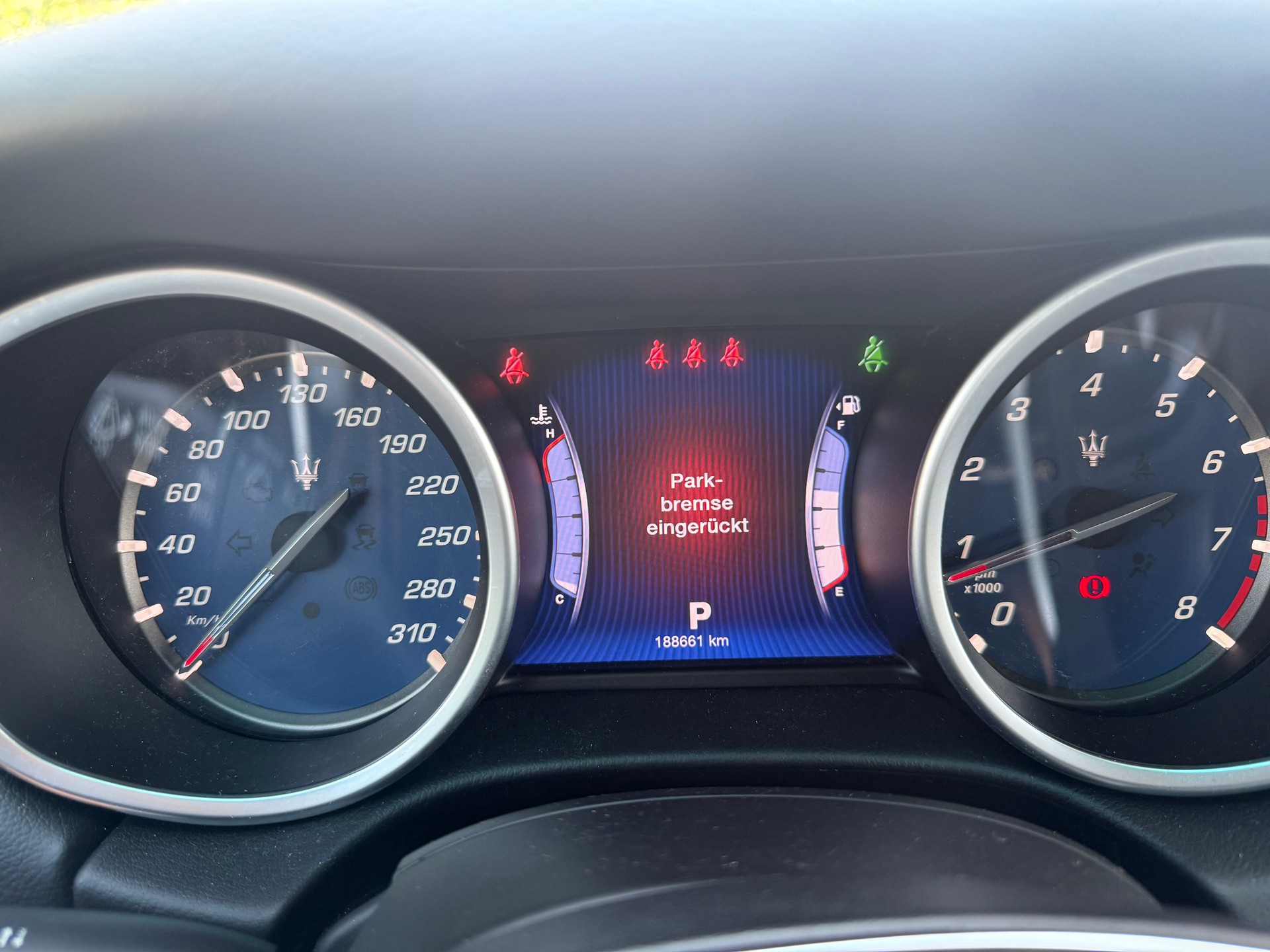 MASERATI Ghibli 3.0 V6 Automatica *TOP ZUSTAND*-image-14