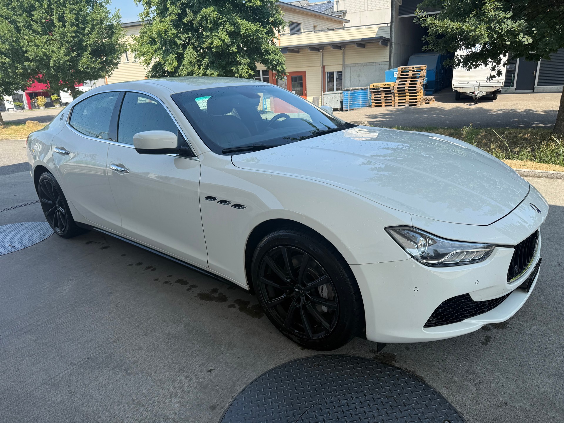 MASERATI Ghibli 3.0 V6 Automatica *TOP ZUSTAND*-image-2