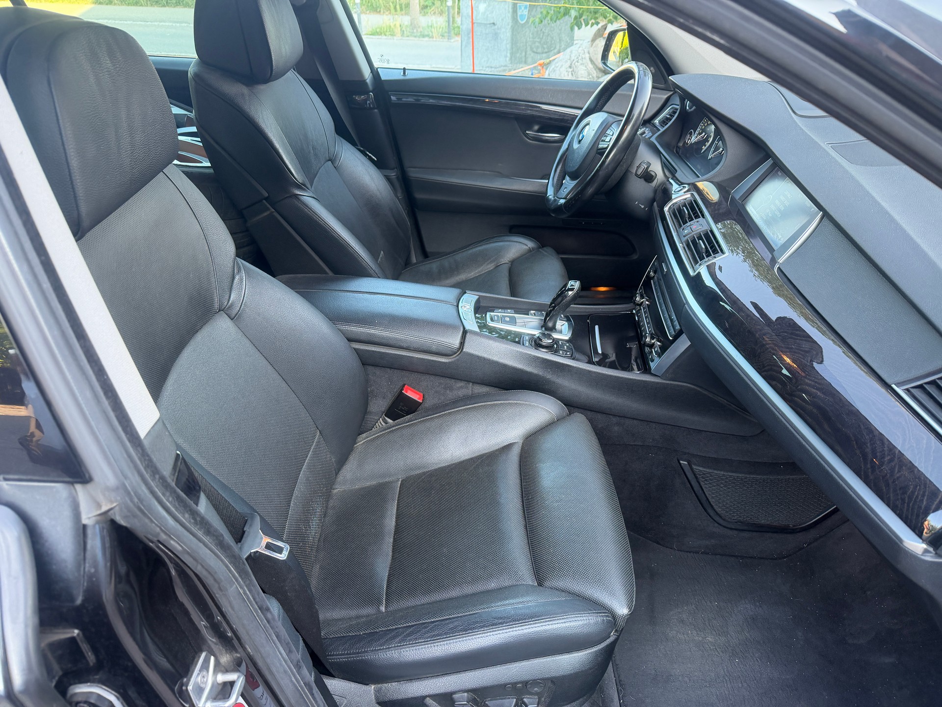 BMW 530d xDrive GT Steptronic-image-7