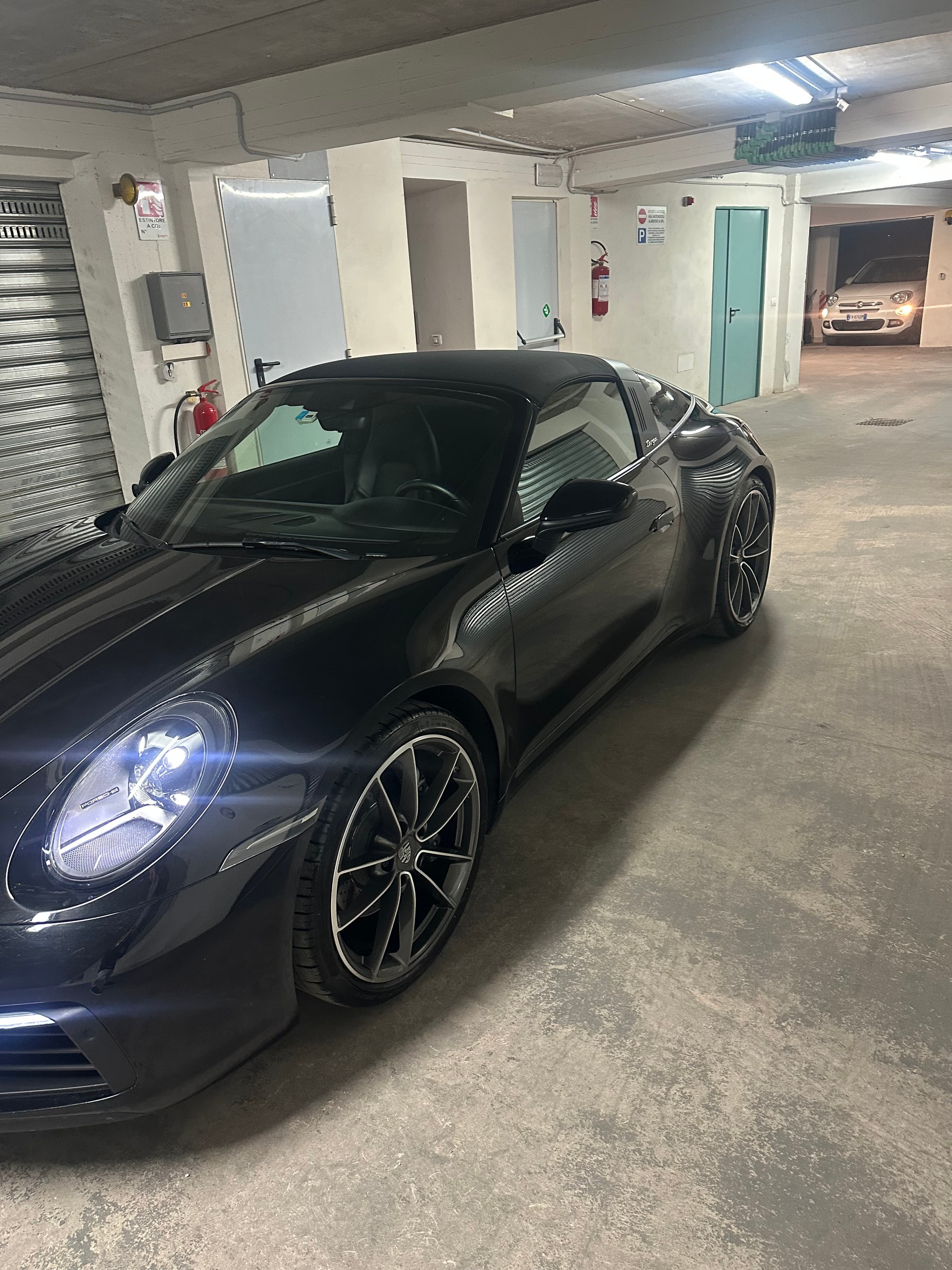 PORSCHE 992-image-2