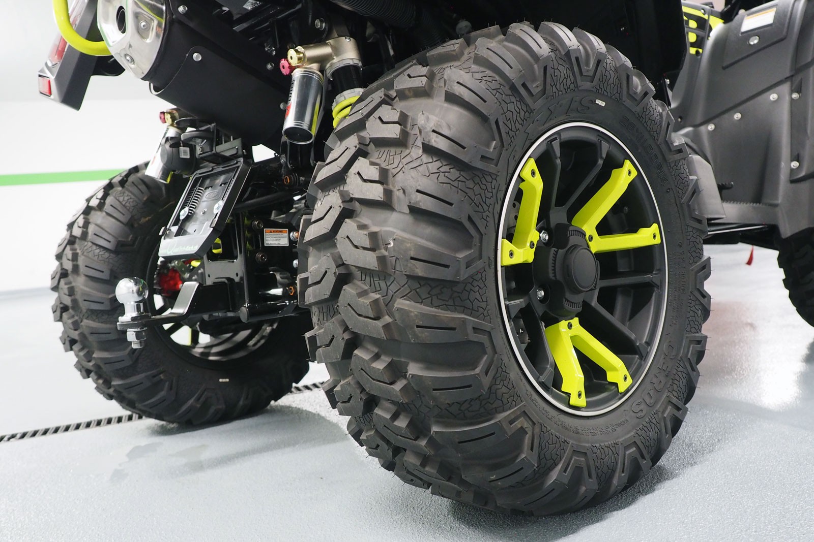 TGB Blade 1000 EFI LT Touring 4x4-image-10
