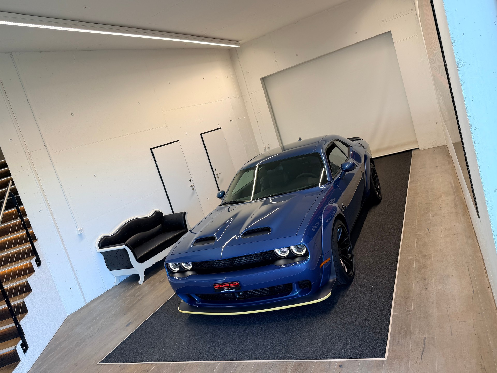 DODGE Hellcat Jailbreak Widebody 6.2 V8 727PS-image-3