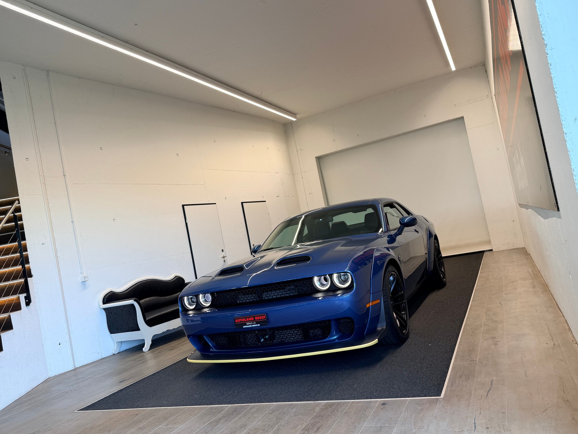 DODGE Hellcat Jailbreak Widebody 6.2 V8 727PS-image-2