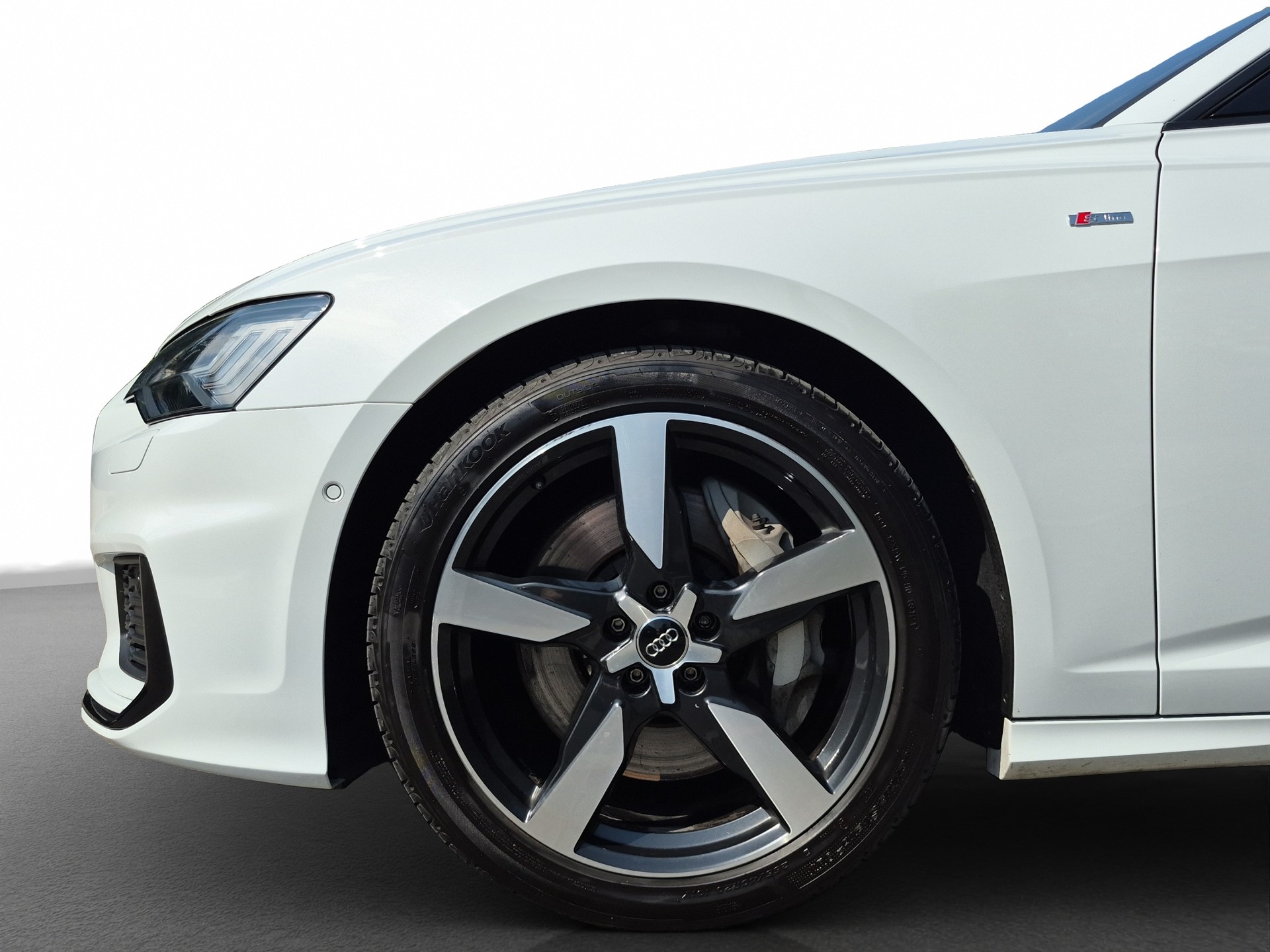 AUDI A6 Avant 55 TFSI S-Line Sport quattro S-tronic *Anhängerkupplung/B&O/Matrix*-image-3