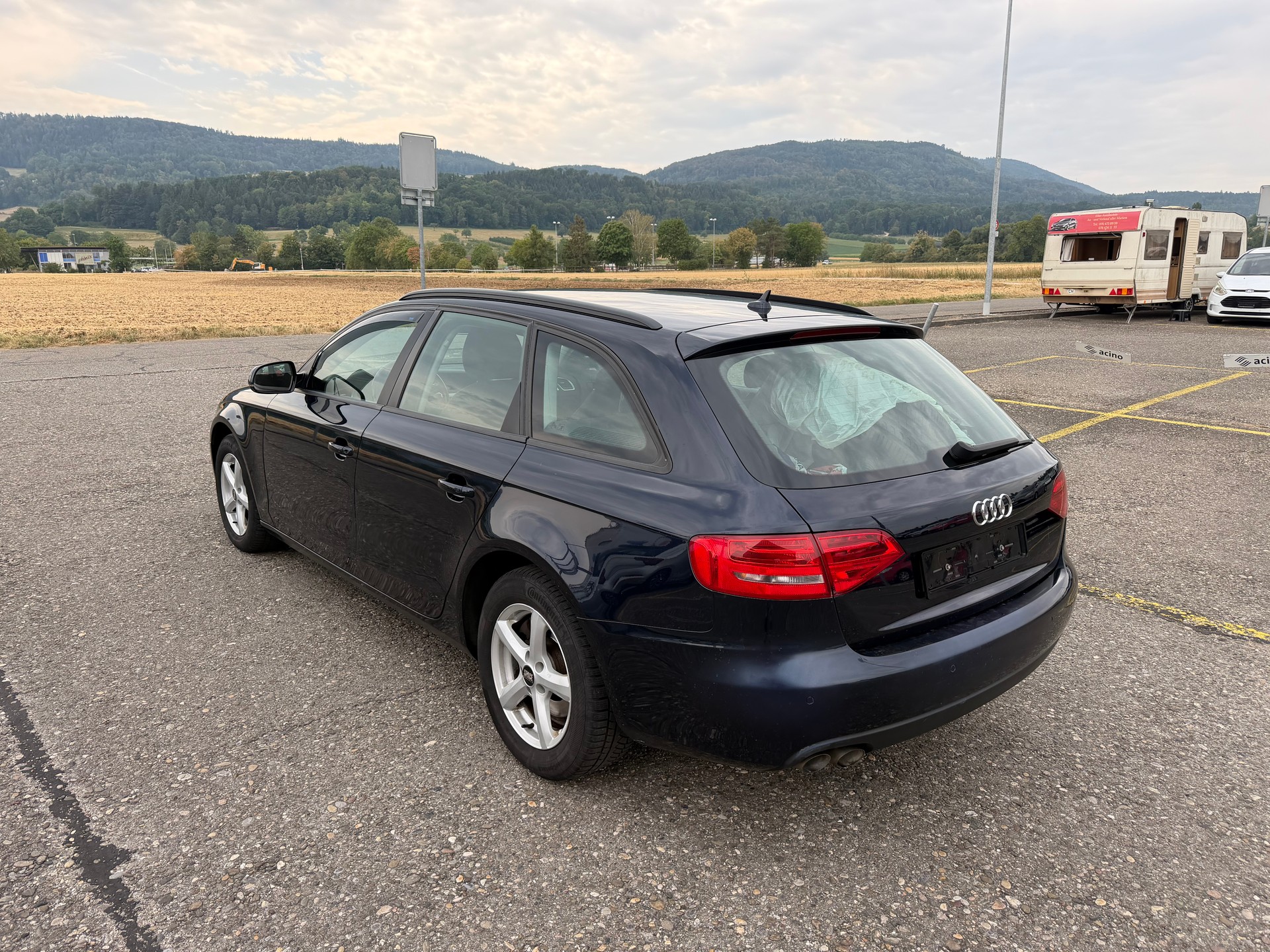 AUDI A4 Avant 2.0 TDI multitronic-image-4