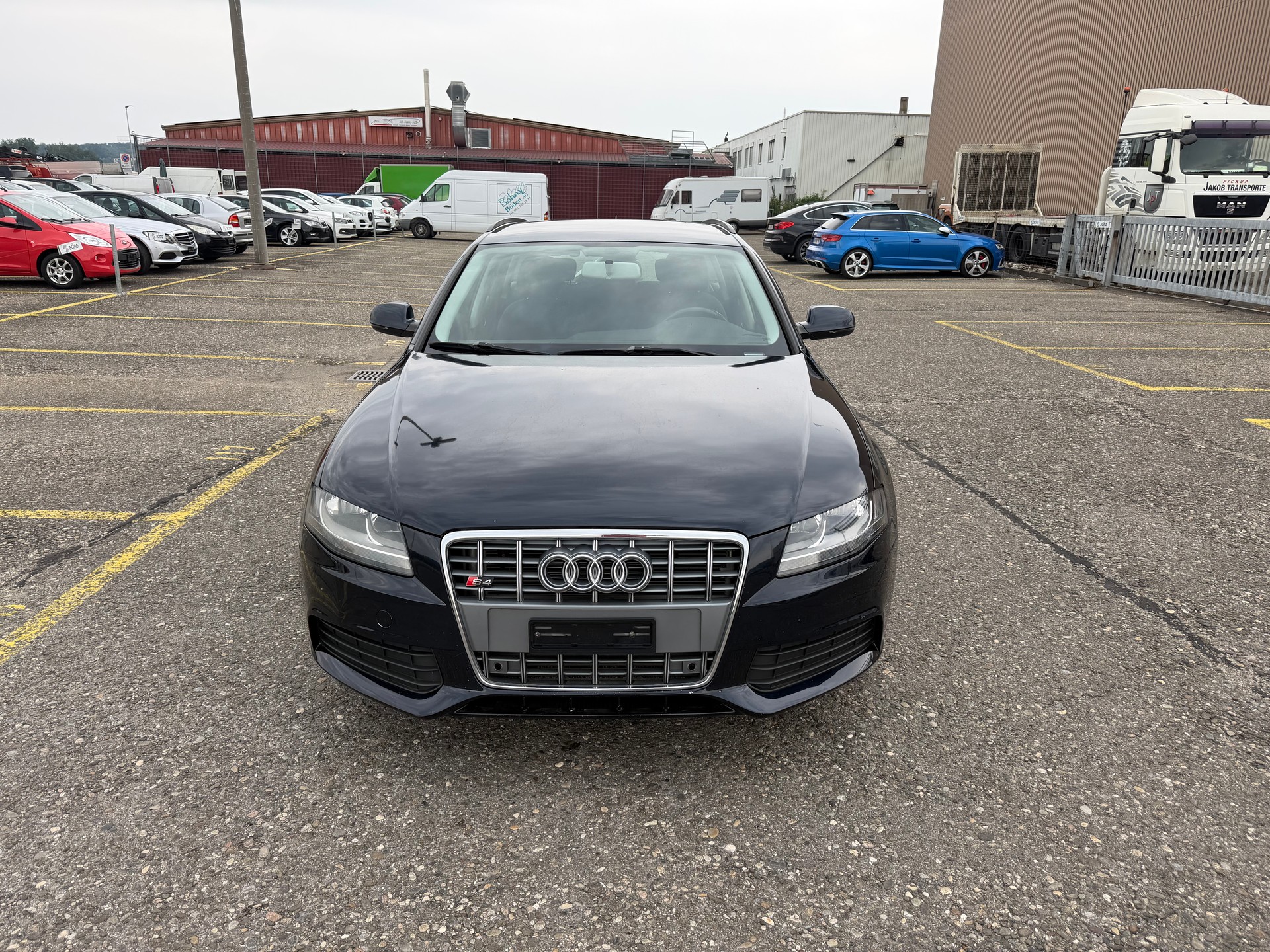 AUDI A4 Avant 2.0 TDI multitronic-image-2