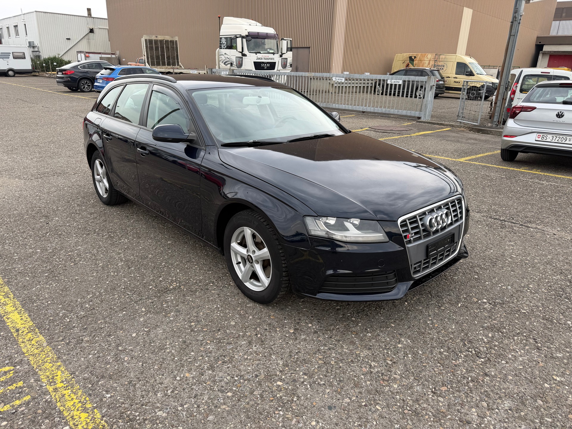 AUDI A4 Avant 2.0 TDI multitronic-image-1
