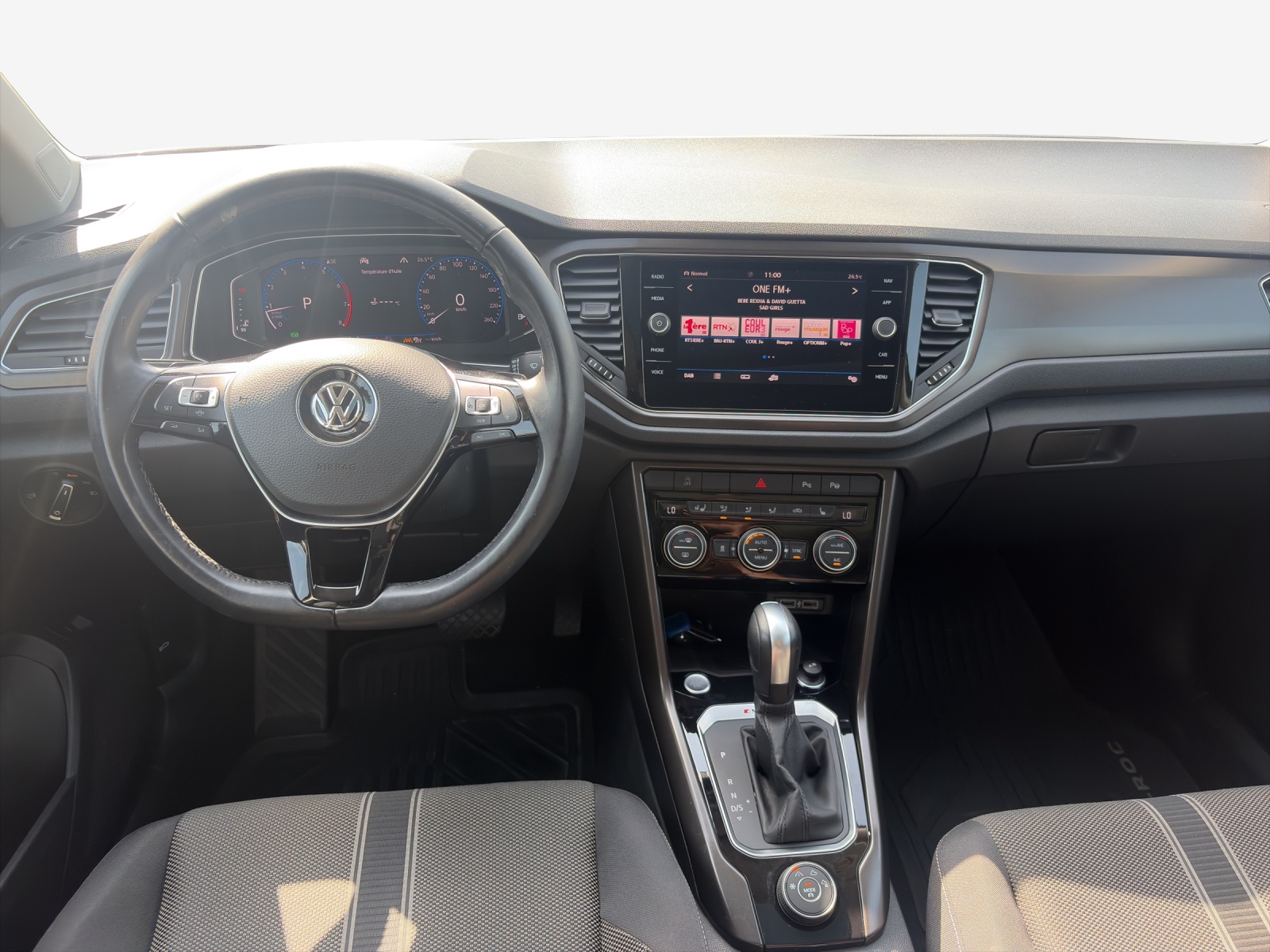 VW T-Roc 2.0 TSI Advance DSG 4Motion-image-8