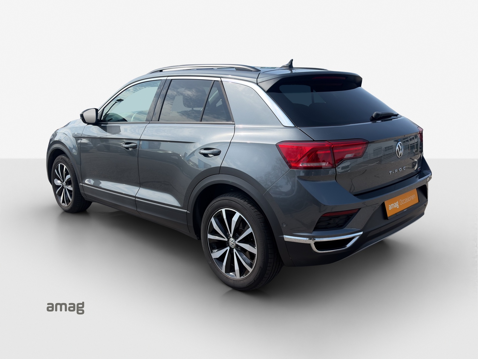 VW T-Roc 2.0 TSI Advance DSG 4Motion-image-2