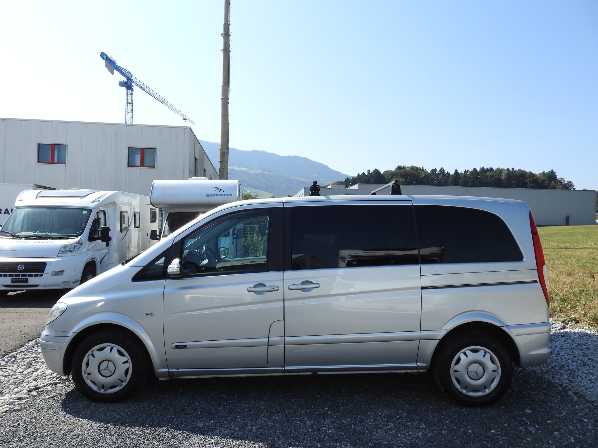 MERCEDES-BENZ Viano 3.0 CDI Trend Automat-image-2