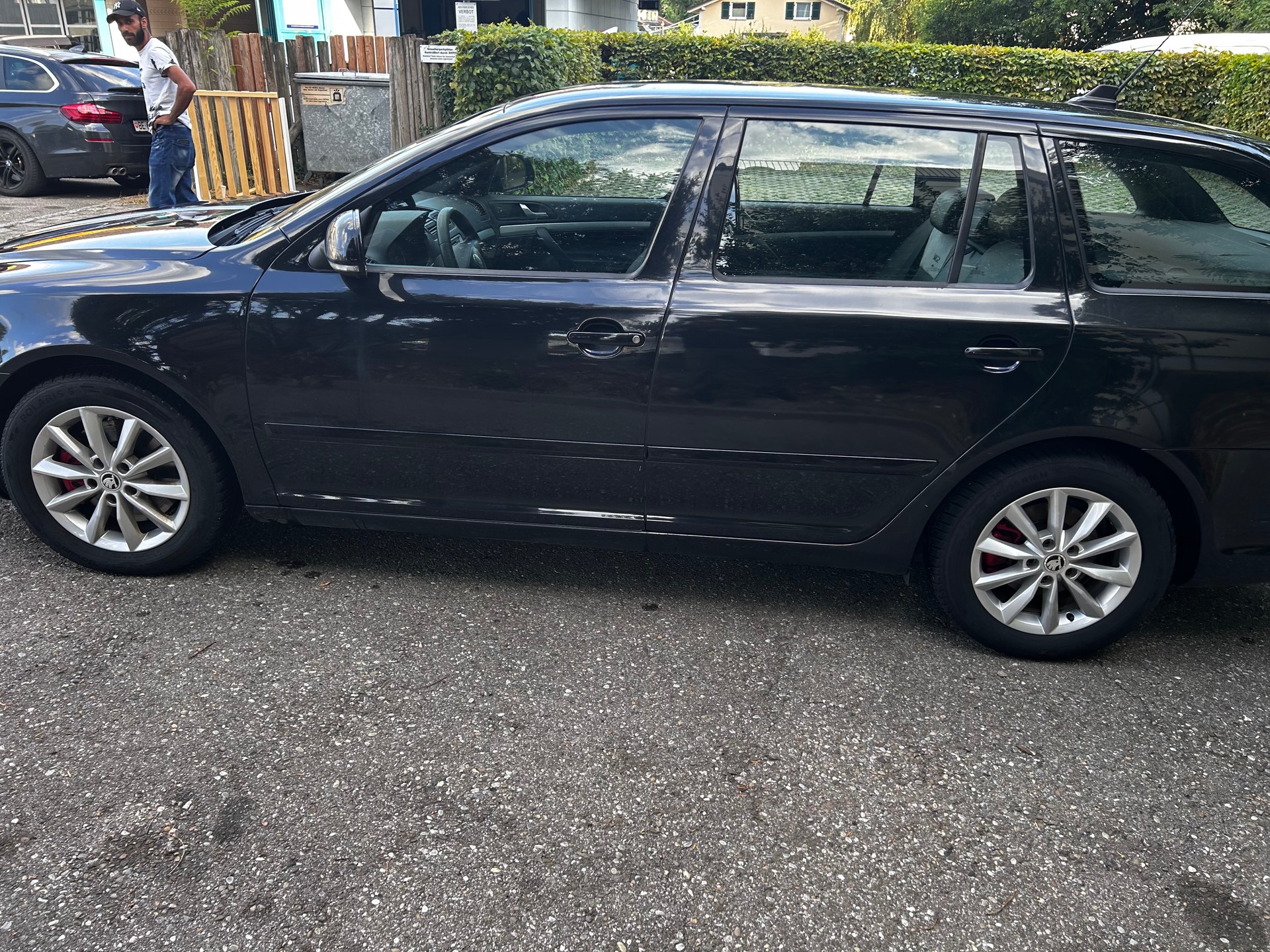 SKODA Octavia Combi 2.0 TDI RS-image-6