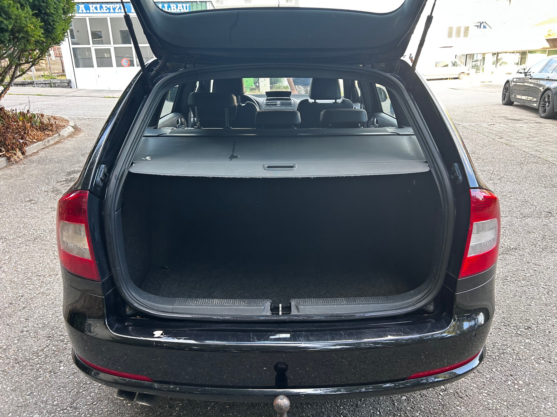 SKODA Octavia Combi 2.0 TDI RS-image-7